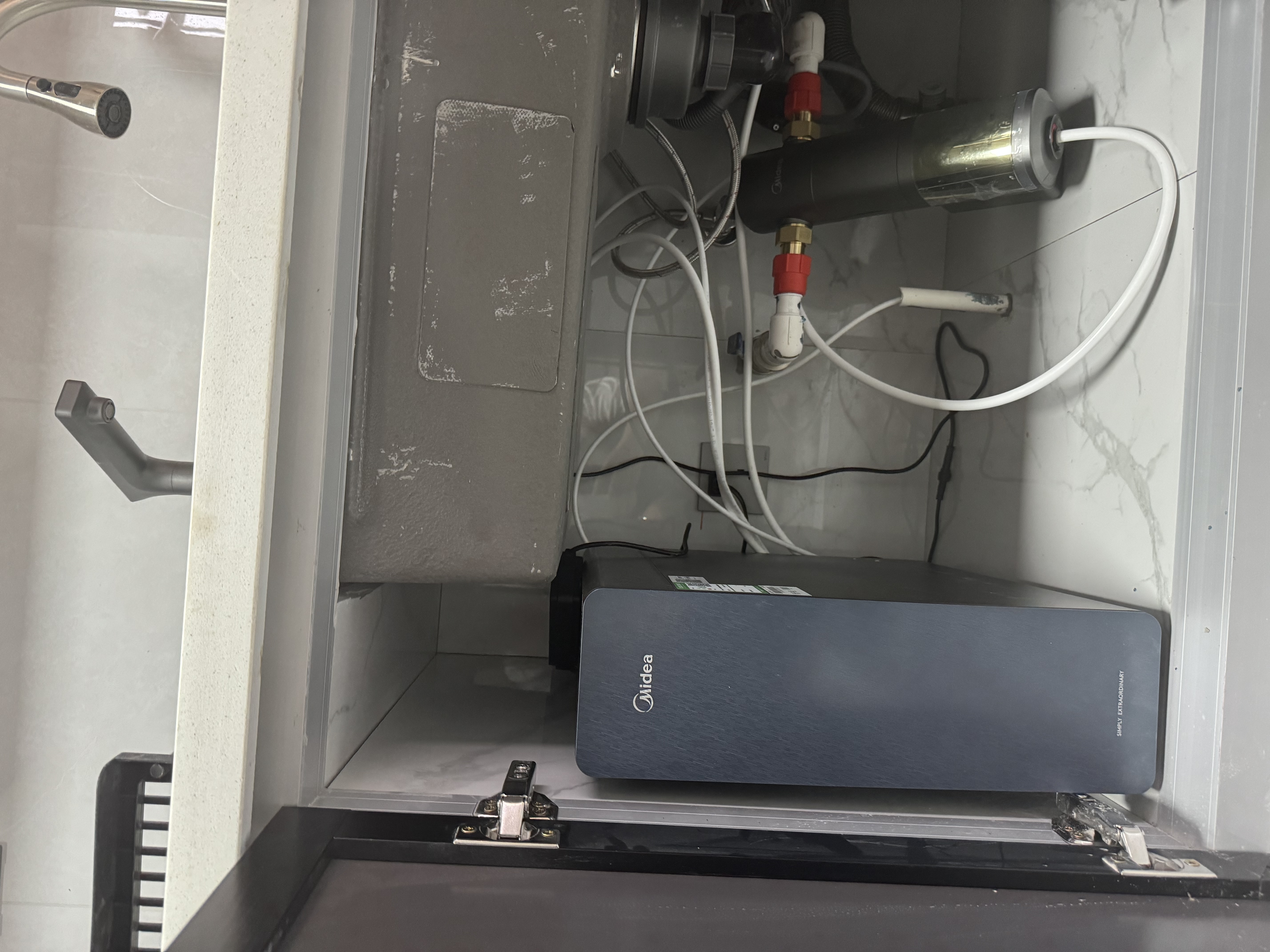 美的（Midea）星河1200G PRO净水器0阻垢家用母婴直饮加热一体机餐边柜壁挂式管线机官方厨下RO反渗透净饮机套装 【星河三件套】自动清洗前置套装 实拍图
