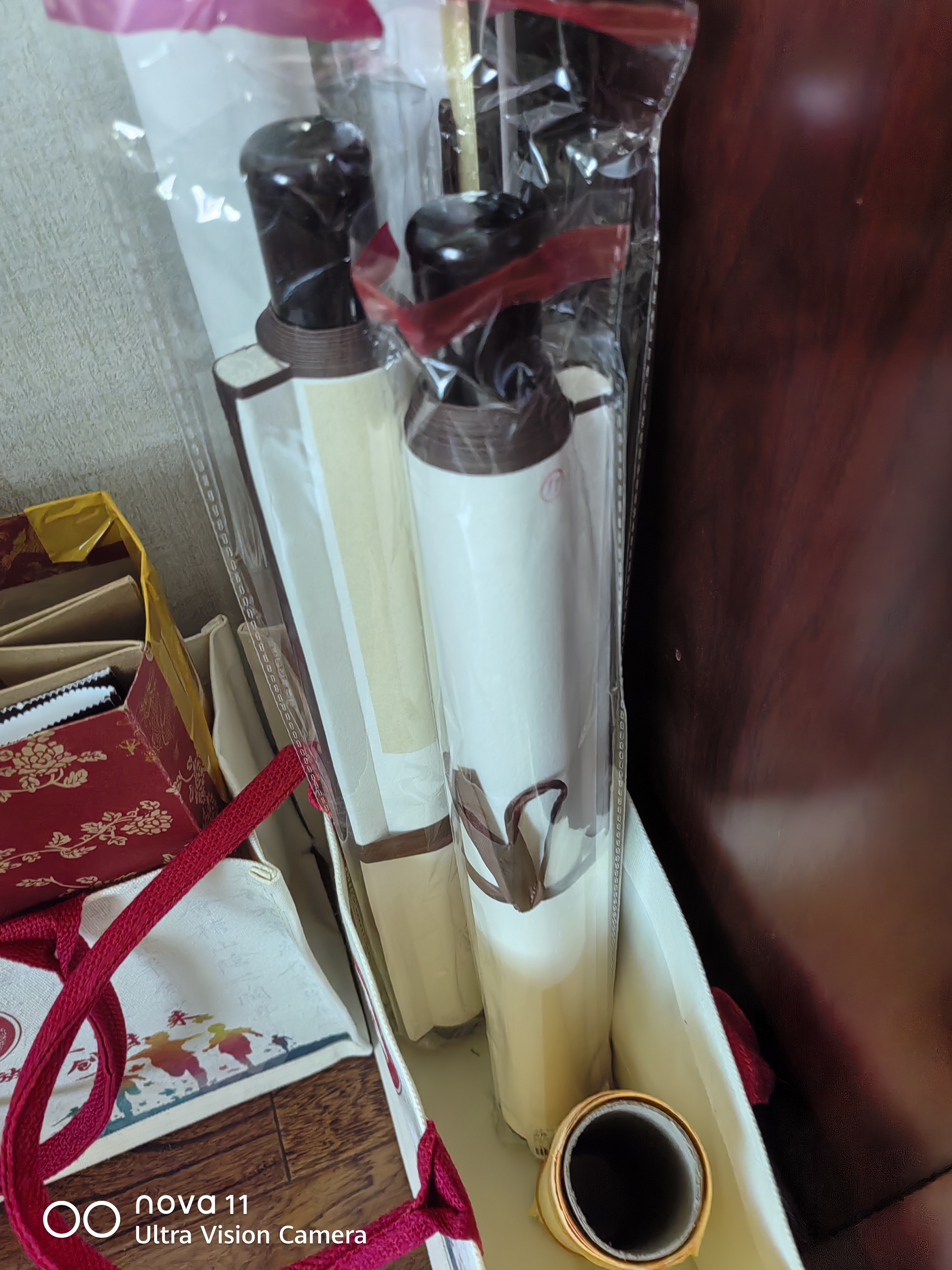手捞坊 画轴空白卷轴书法纸书画纸挂轴高温全绫精装裱毛笔纸书法作品纸国画仿古竖轴横轴字画卷轴定制 挂轴【四尺四开】默认米白色/其他颜色请留言 实拍图