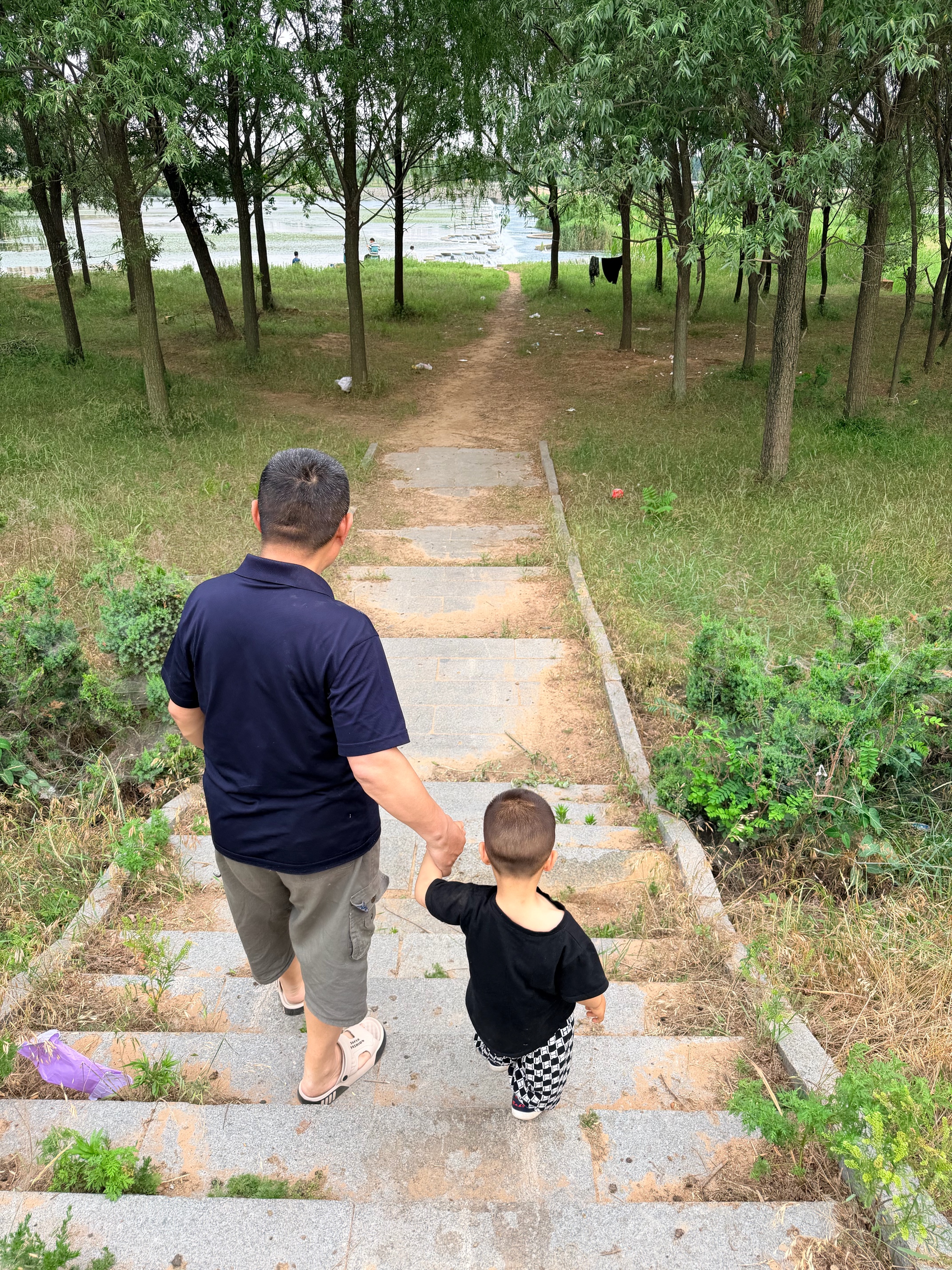LOXKI（洛克斯基）Alpha洞洞鞋夏季户外运动凉鞋厚底洞洞鞋男女同款 黑白-升级款 41 实拍图