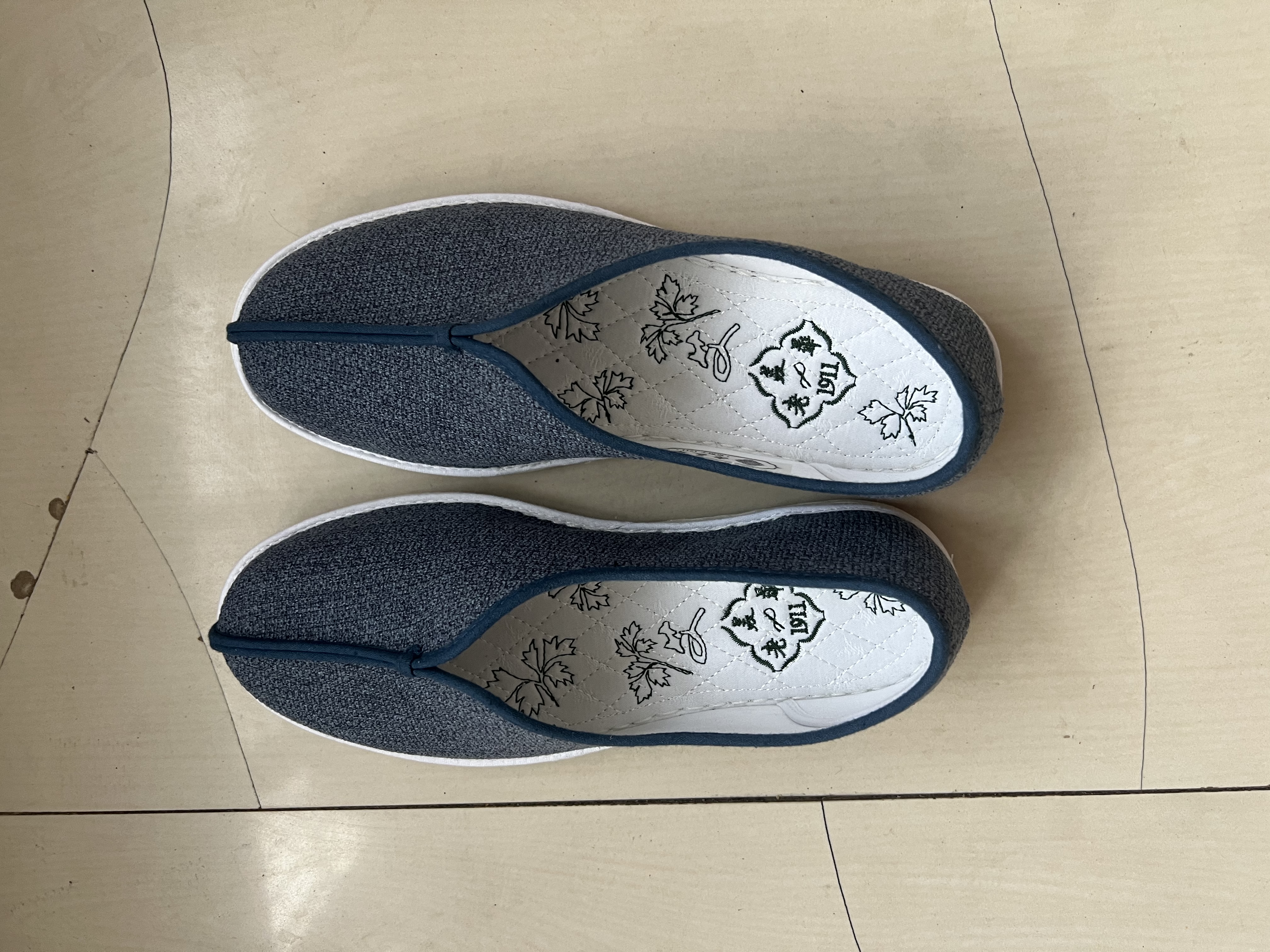 老美华新款男士老北京布鞋时尚潮流休闲鞋 【京东专供】蓝色骆驼鞍 40 实拍图