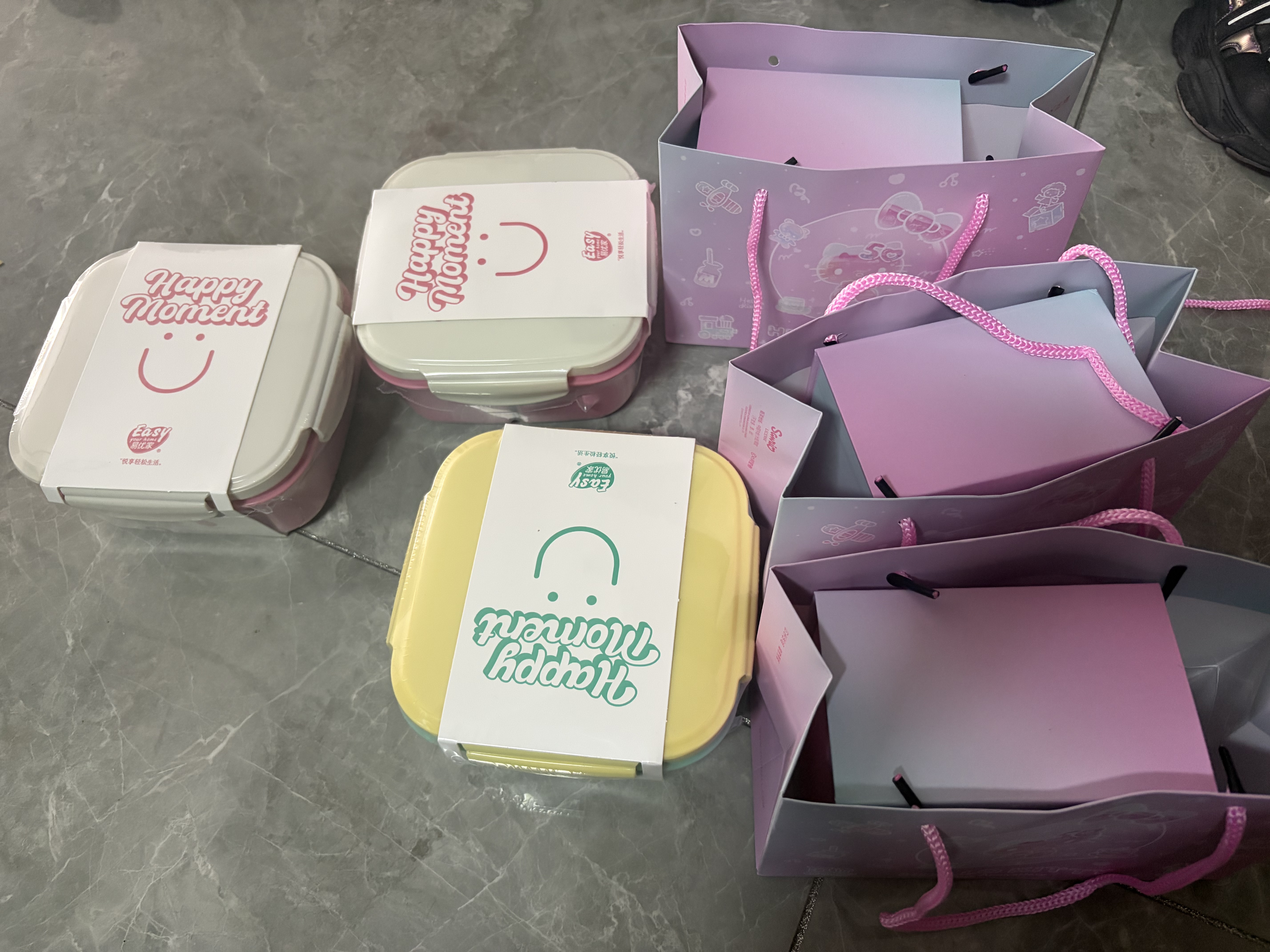 易优家3分格儿童水果保冷盒便携便当盒食品级保鲜盒密封饭盒外带宝宝 实拍图