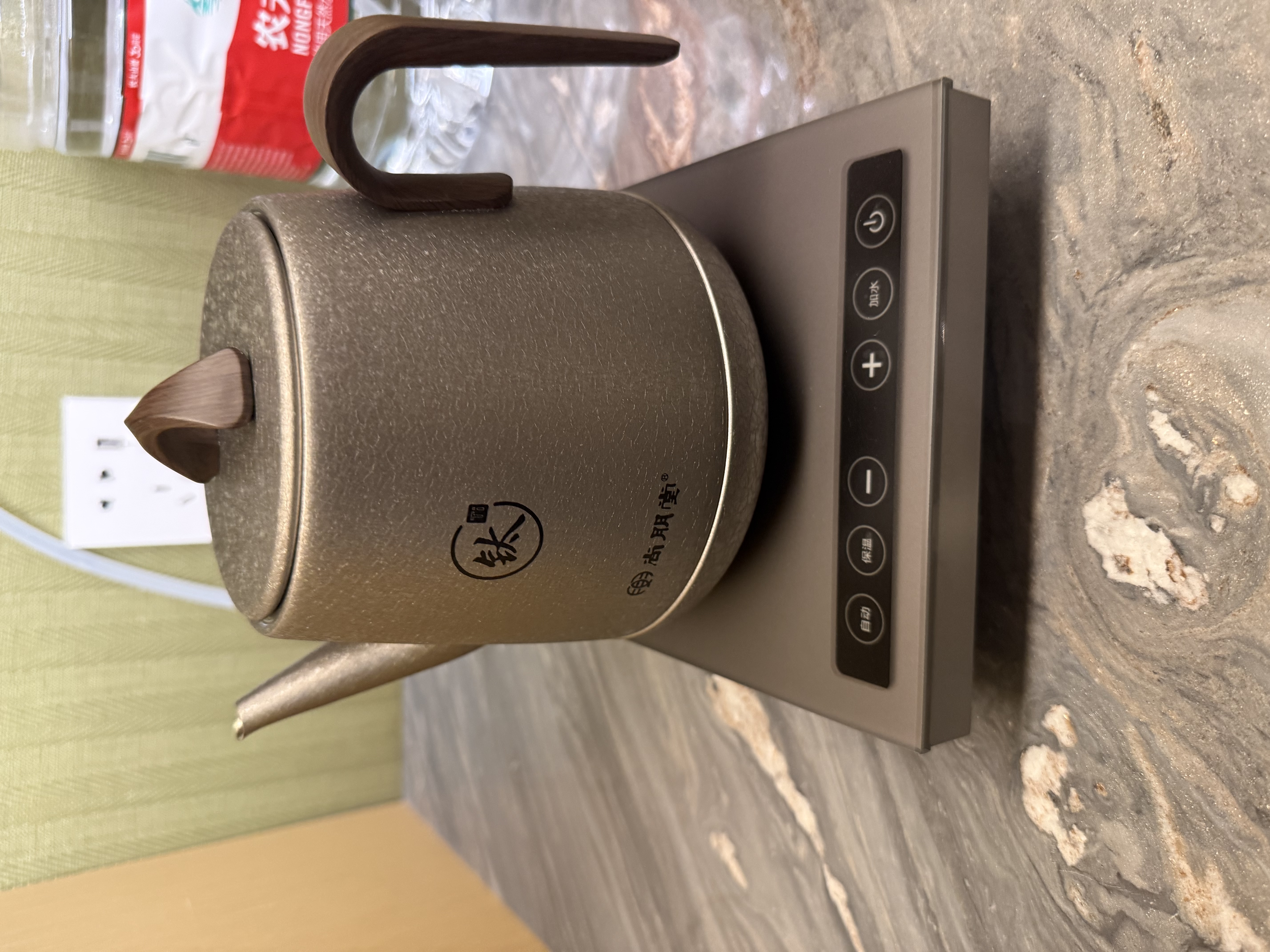尚朋堂纯钛茶台烧水壶全自动上水电热水壶茶炉煮茶器套装家用一体机茶具茶壶智能家用办公室0.8L 实拍图