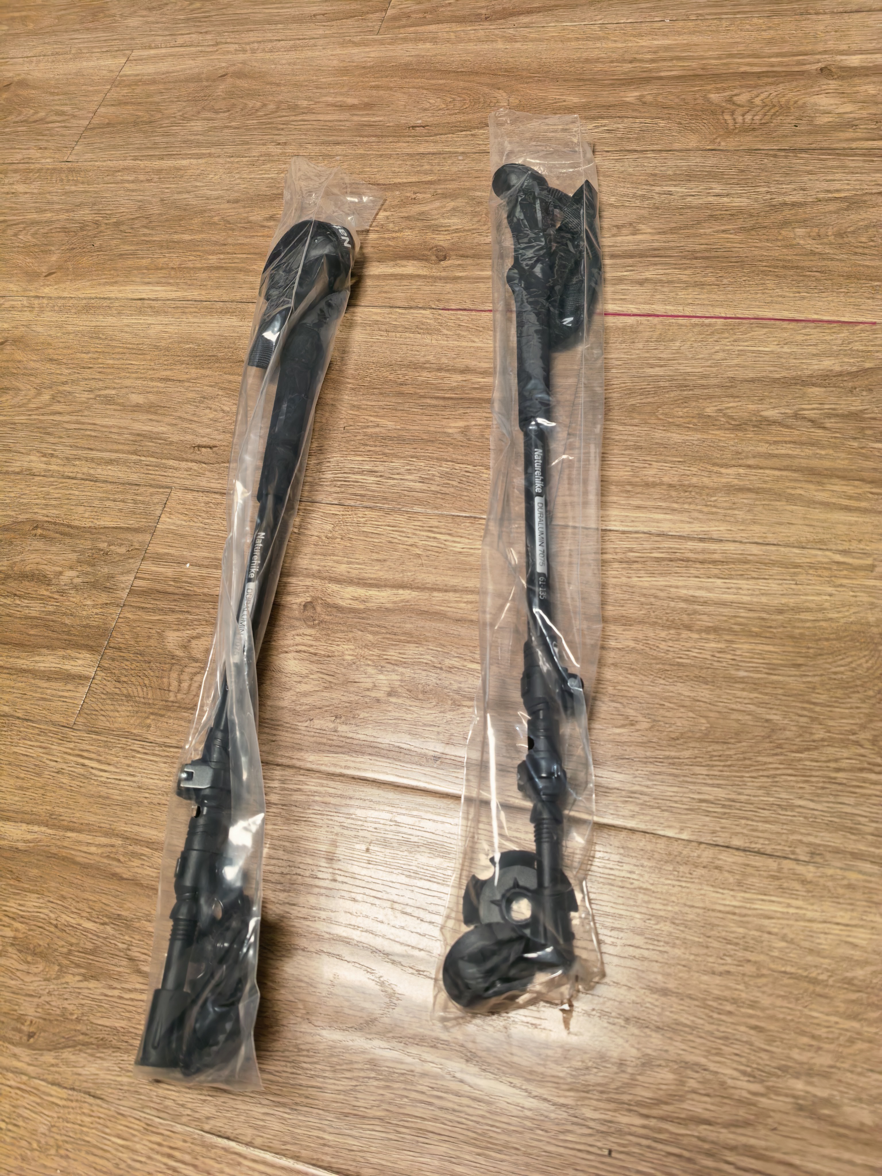 Naturehike挪客晴雪Base户外儿童登山杖男女徒步杖超轻铝合金伸缩杖 天蓝 实拍图