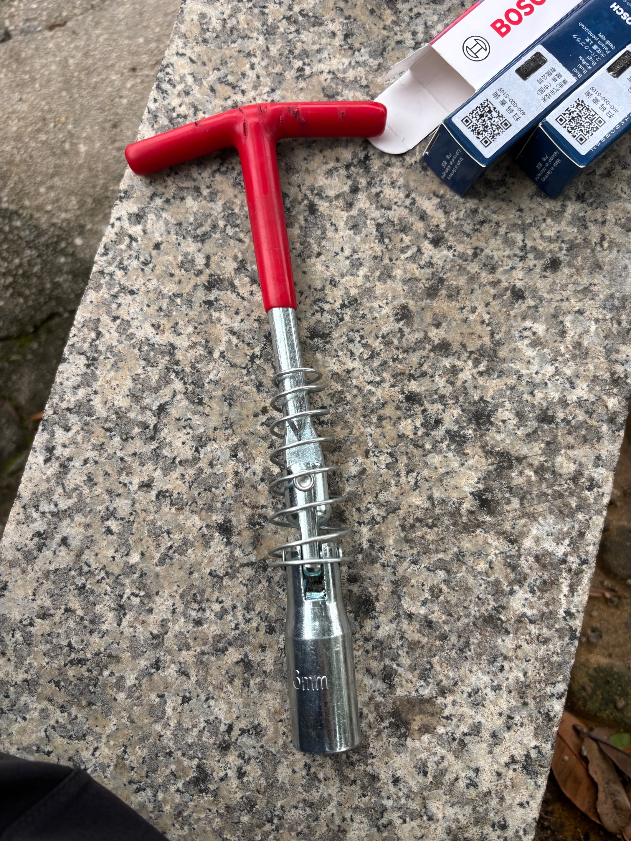 博世（BOSCH）进口双铱金火花塞 原厂原装(4支装) 适配于 别克新英朗 1.5 15N (15至21款)(铱金 实拍图