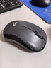 罗技（Logitech）M220 轻音鼠标 无线鼠标 办公鼠标 对称鼠标 带无线微型接收器 灰黑色 实拍图