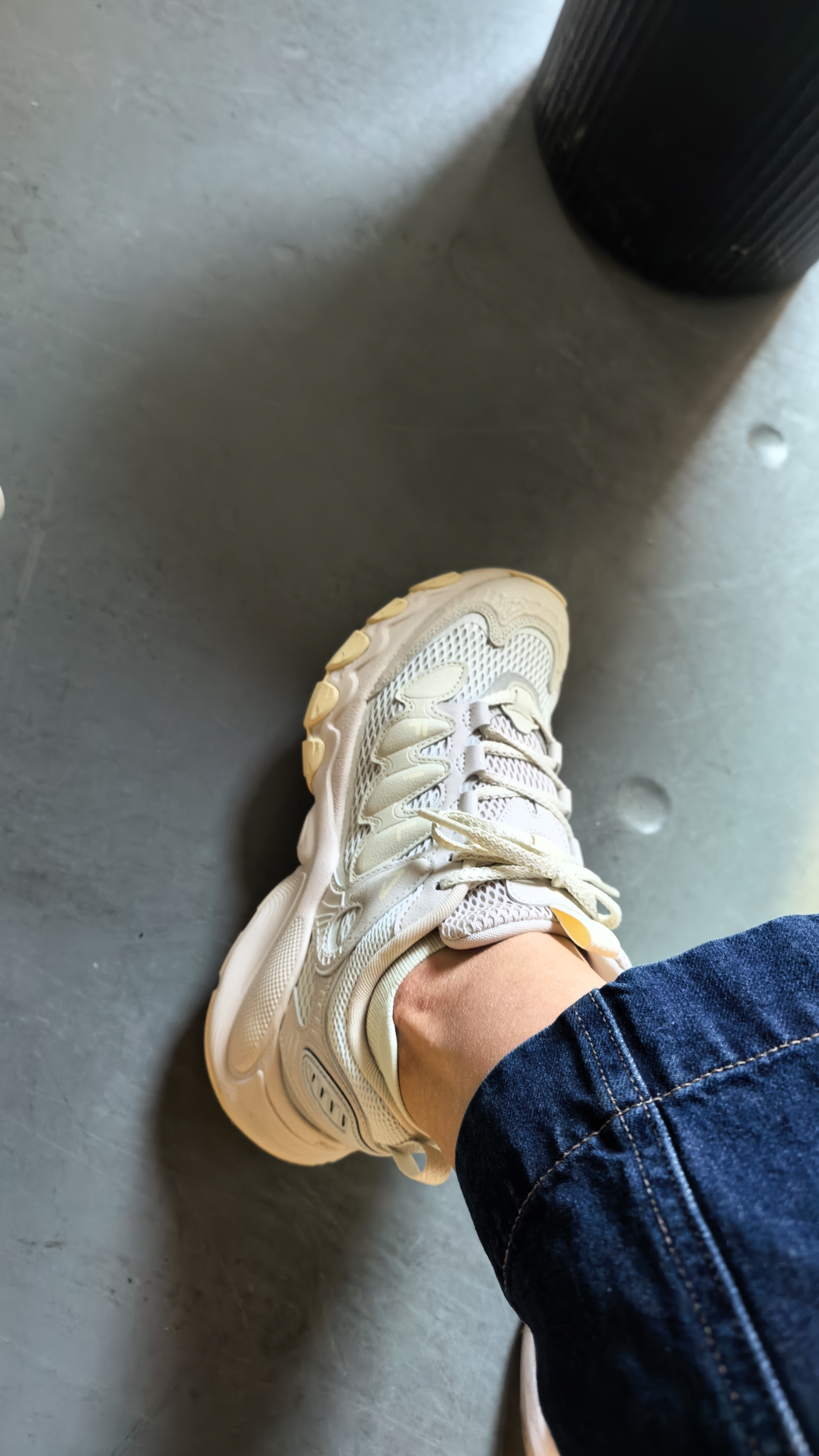 斐乐（FILA）【杨幂同款】女鞋老爹鞋运动鞋蘑菇鞋休闲鞋 白玛瑙灰/朴灰-WM 38 实拍图