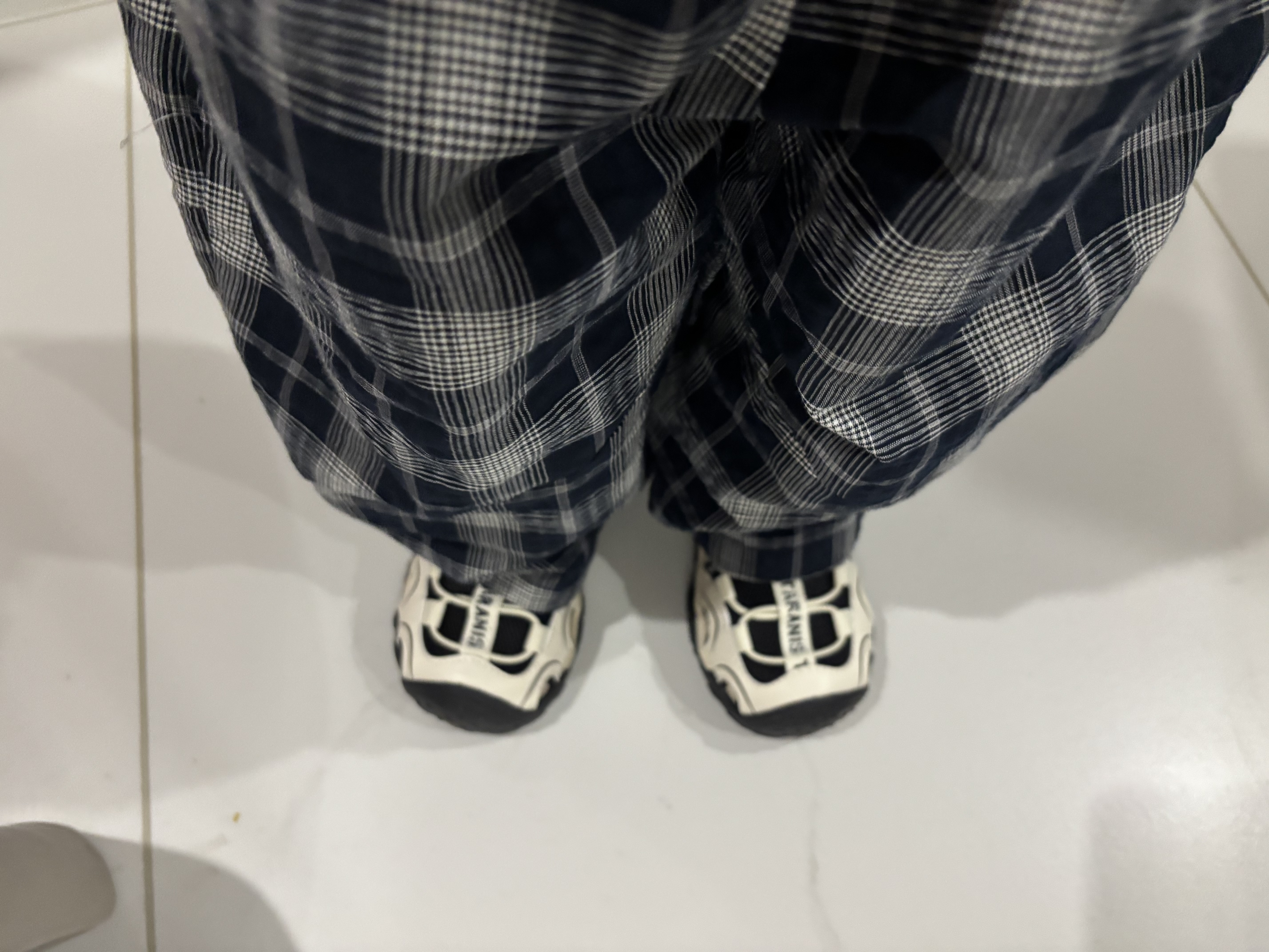 泰兰尼斯夏季儿童凉鞋包头防踢学步鞋男宝宝软底机能鞋白/黑25码 实拍图