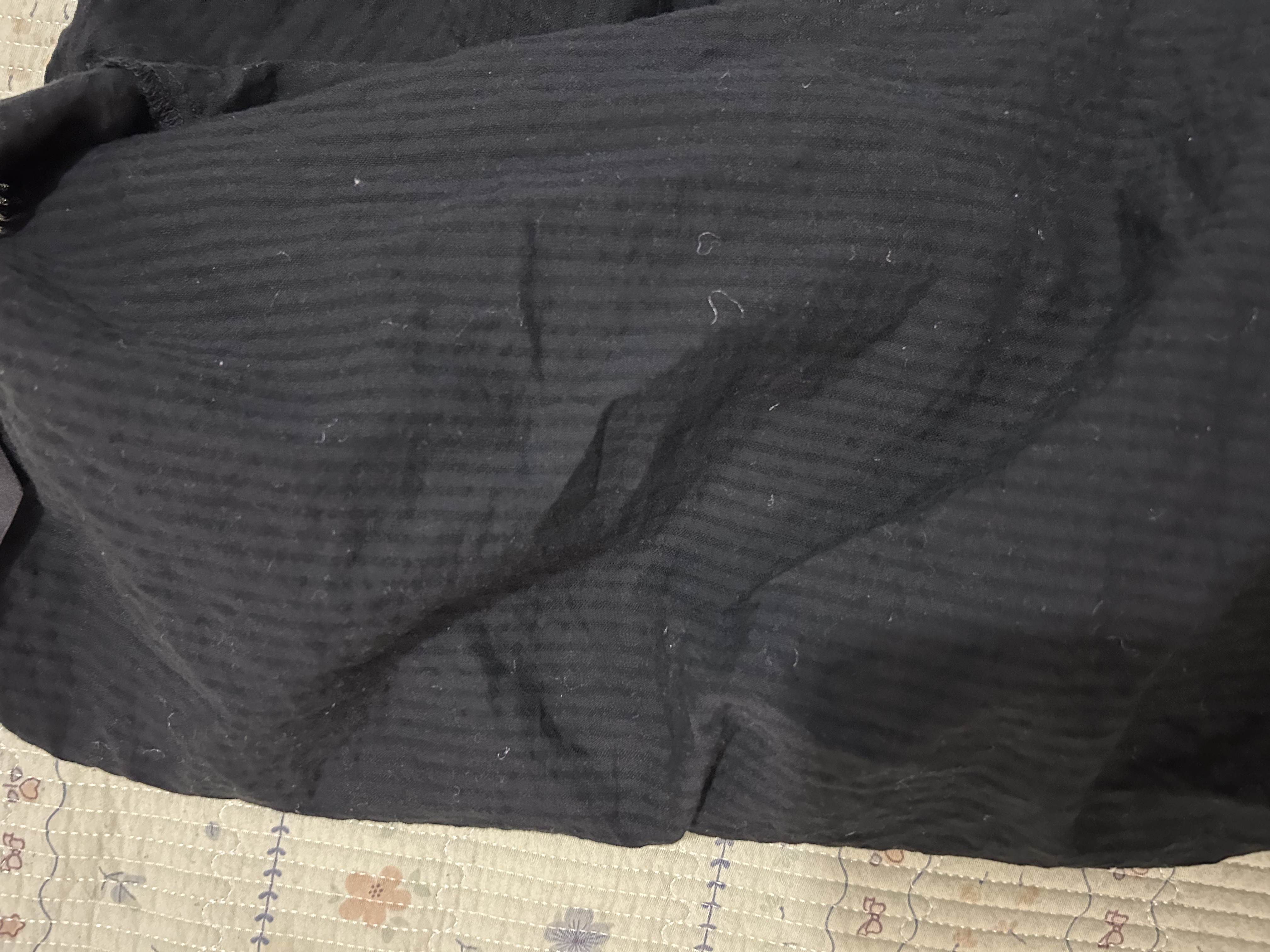 优衣库棉质提花V领衬衫短袖女装衬衣483881 09 黑色 M 实拍图
