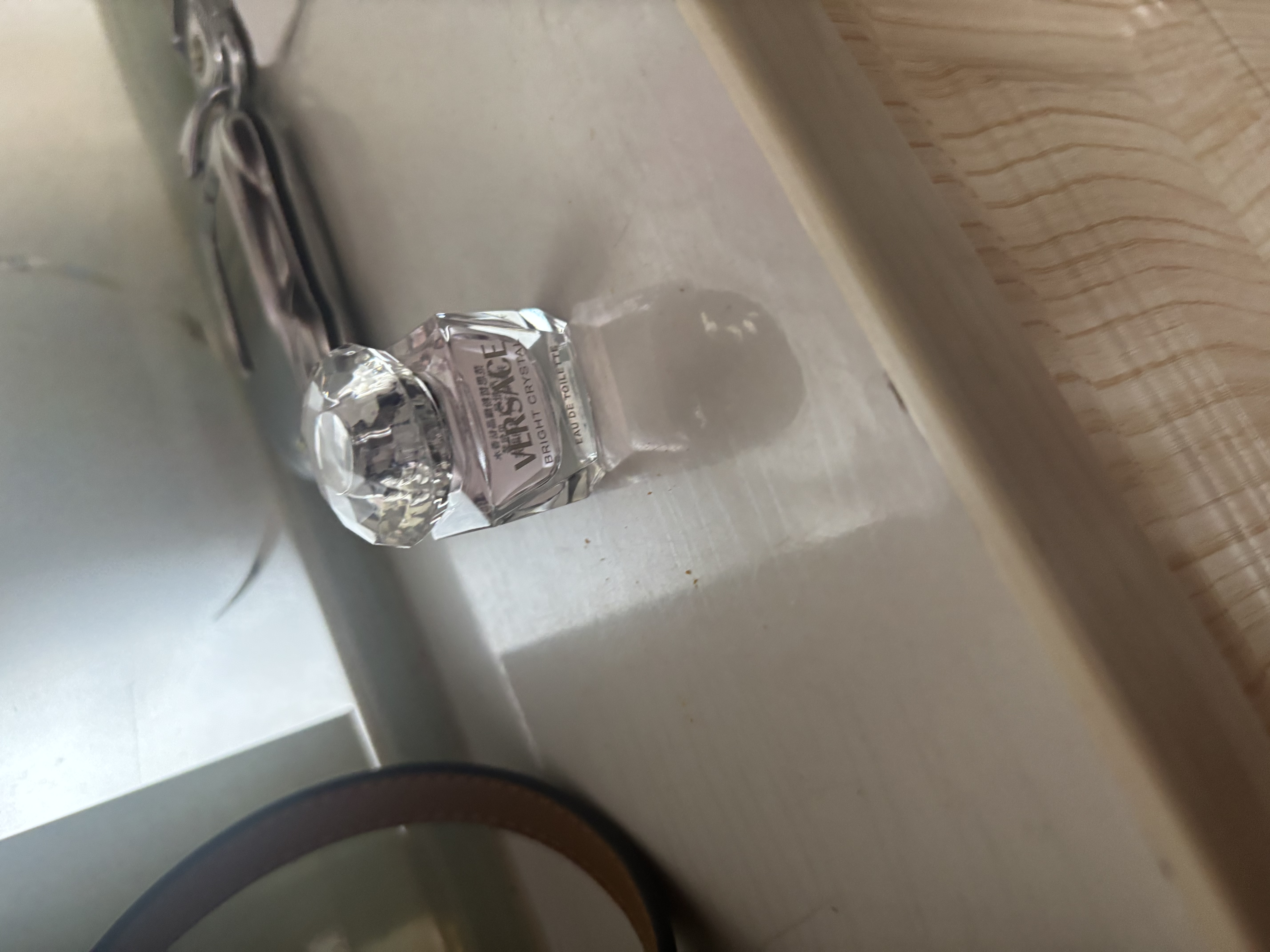 范思哲（VERSACE）粉耀晶钻女士淡香水小样 5ml送女友礼物 实拍图