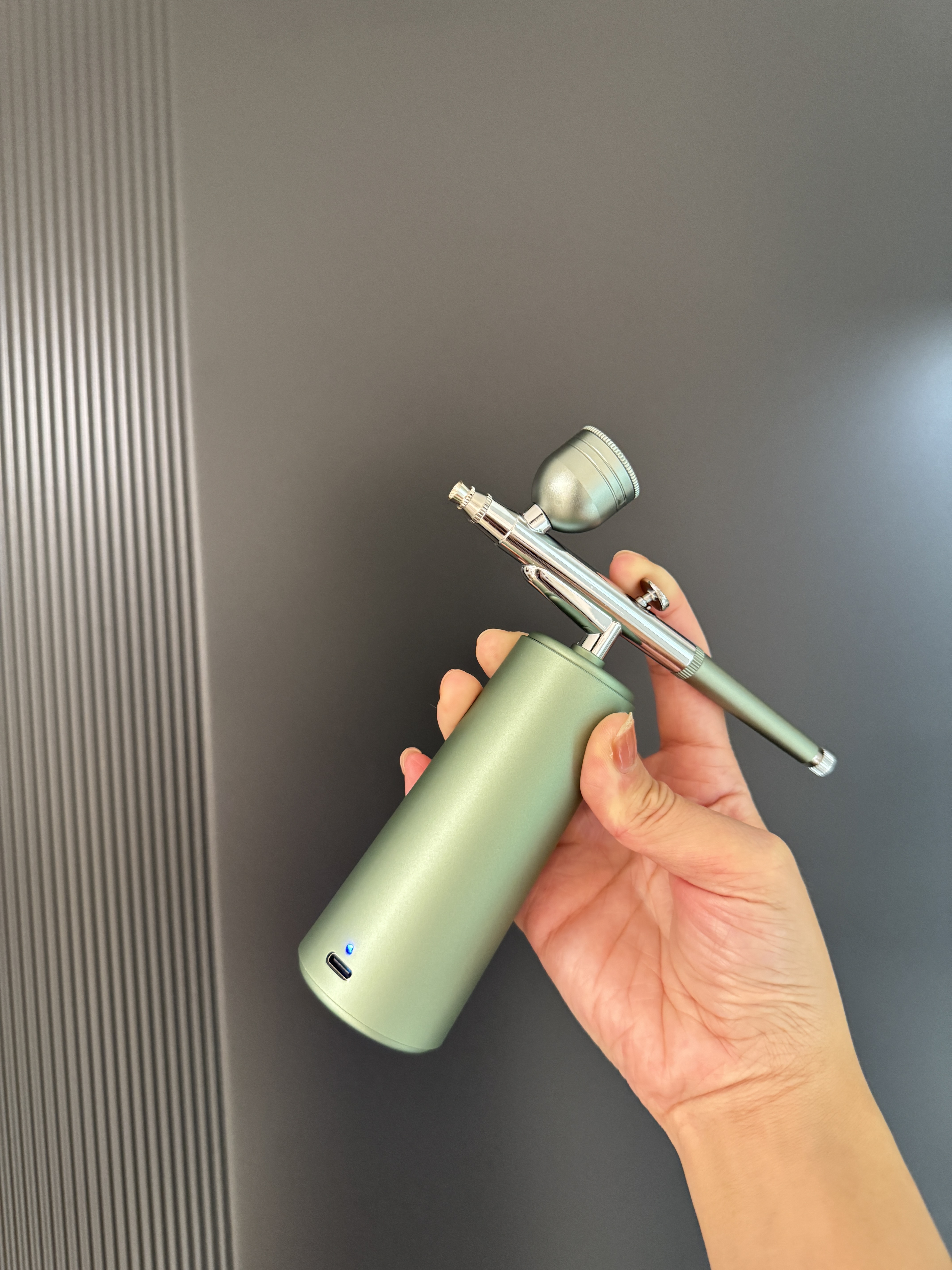 康佳（KONKA）注氧仪纳米喷雾补水仪器美容面部家用手持保水光机针湿脸仪喷脸实用生日礼物女士 【至尊版】高压注氧+500ml玻尿酸精华液+礼盒 实拍图