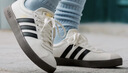 adidas「T头鞋」VL COURT复古休闲板鞋德训鞋男女阿迪达斯轻运动 汉玉白/黑色/树脂黄   37 实拍图