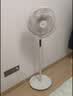 美的（Midea）【飓风节能】七叶柔风立式电风扇/家用轻音落地扇/台式小型风扇/大风力遥控定时摇头风扇 SAH35BSJ 实拍图