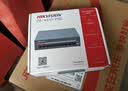 海康威视（HIKVISION）10口百兆POE交换机金属外壳散热非网管延长网线传输家用网络集线安防监控网络分线分流器 实拍图