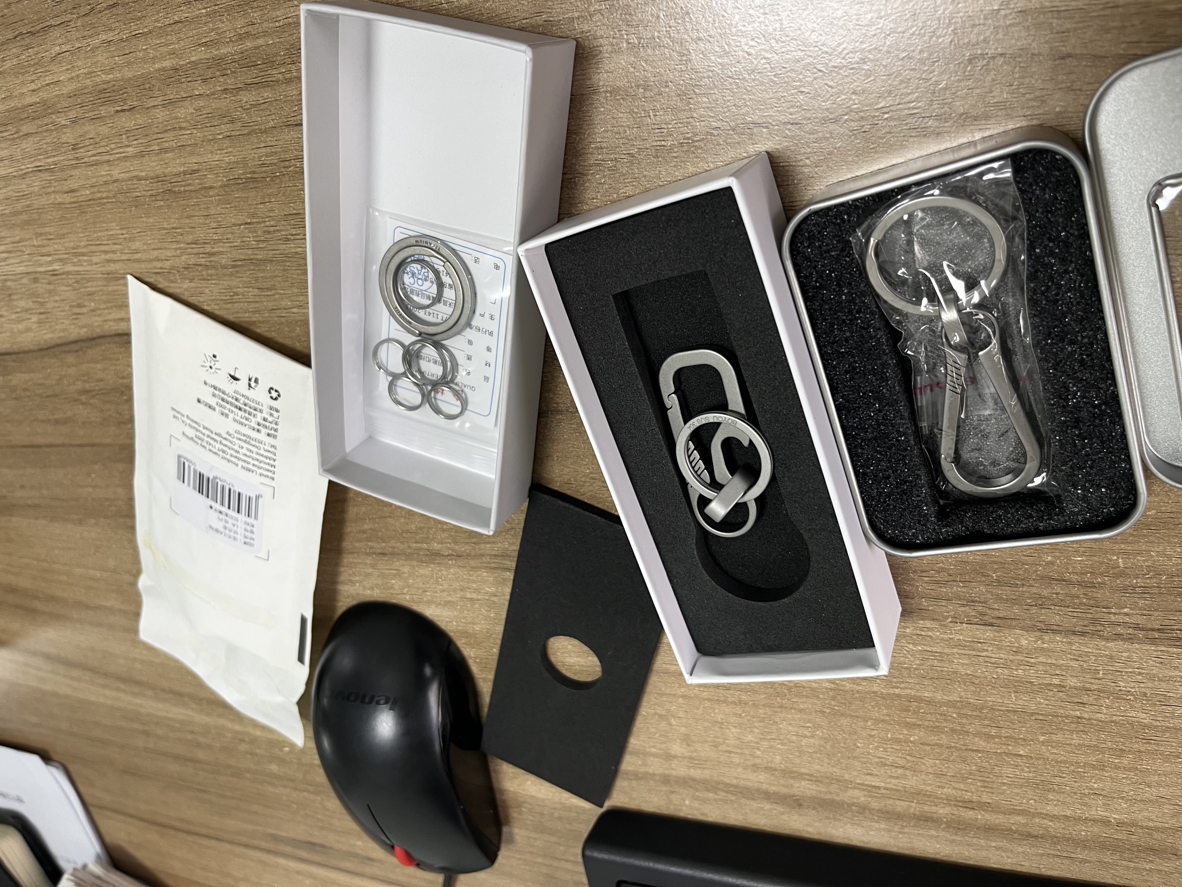 徕本钛合金钥匙扣车载钥匙圈快挂挂扣汽车扁圈平圆圈高级感挂件 实拍图