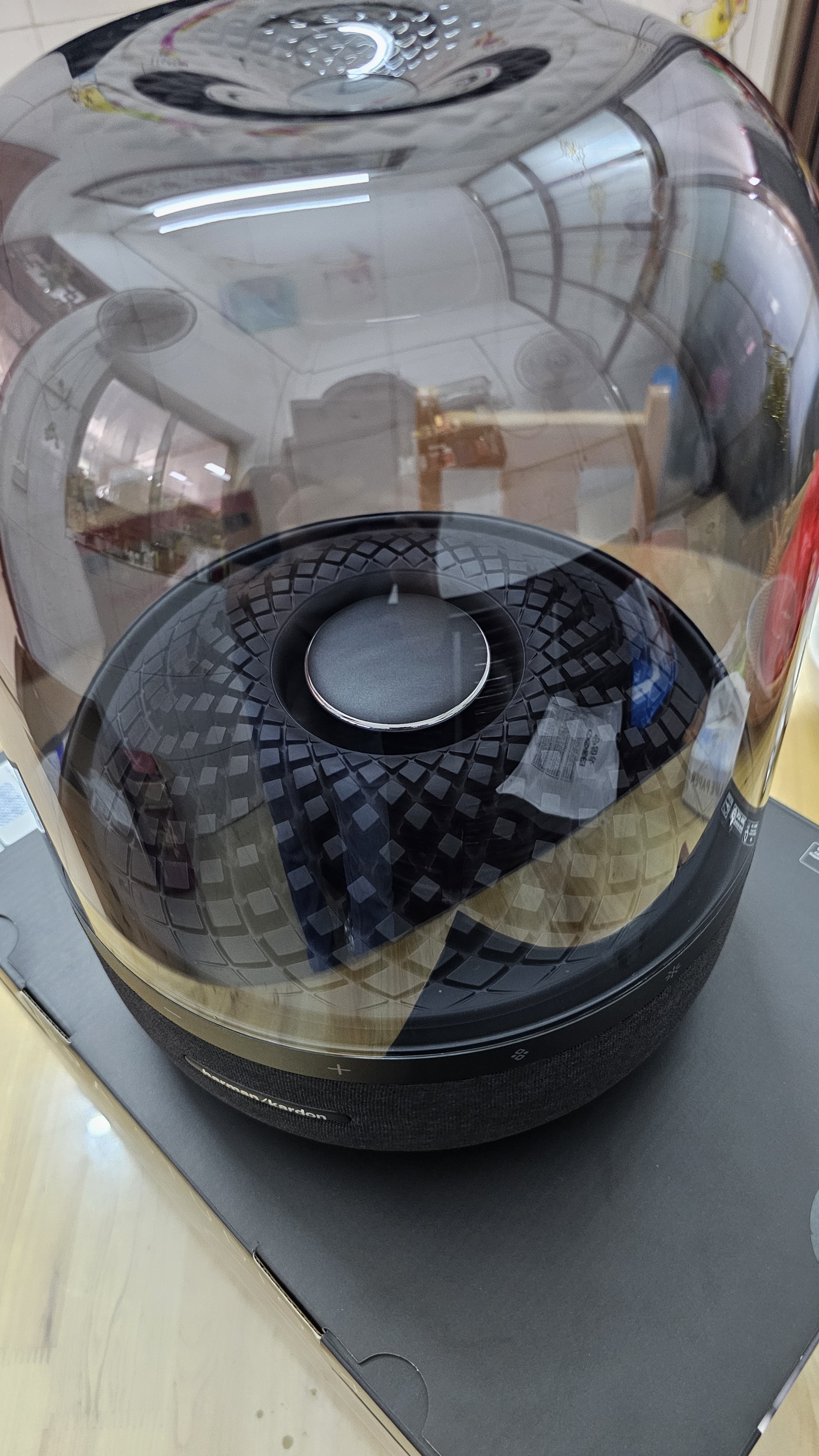 哈曼卡顿（Harman/Kardon）【只换不修】Aura Studio4音箱 蓝牙音乐家用台式电脑立体声低音炮4代音响 礼物 琉璃4 代黑色 实拍图