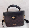 蔻驰（COACH）【品牌直供】奢侈品女包KAY盒子包斜挎包黑CBQ35 生日礼物送女友 实拍图