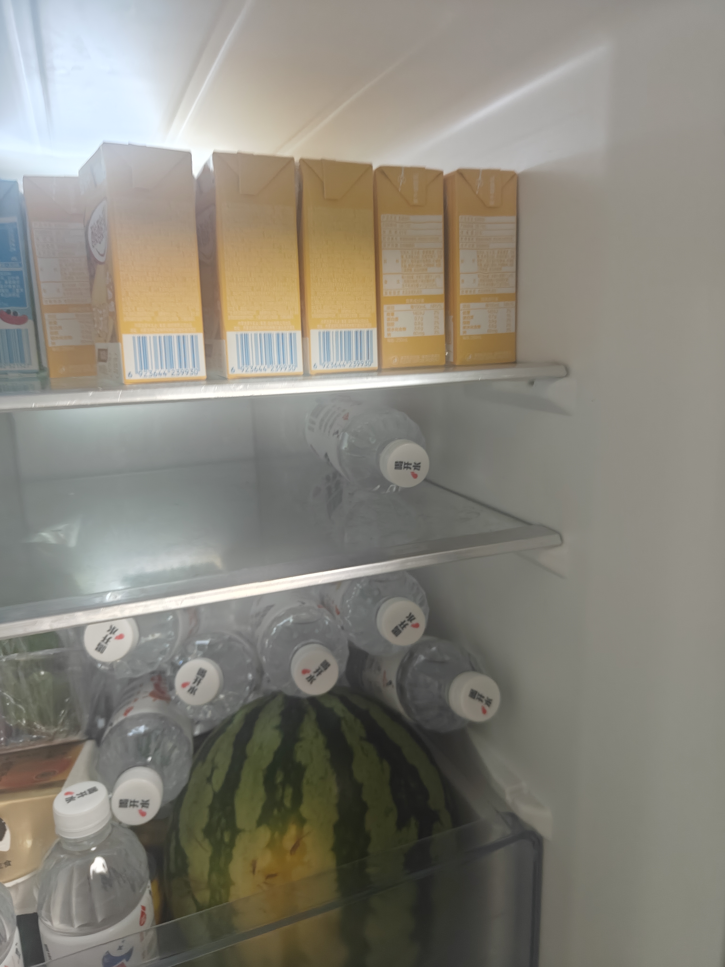 广氏菠萝啤果味汽水碳酸饮料组合三口味菠萝啤*2橙宝*2碧柠*2罐 实拍图