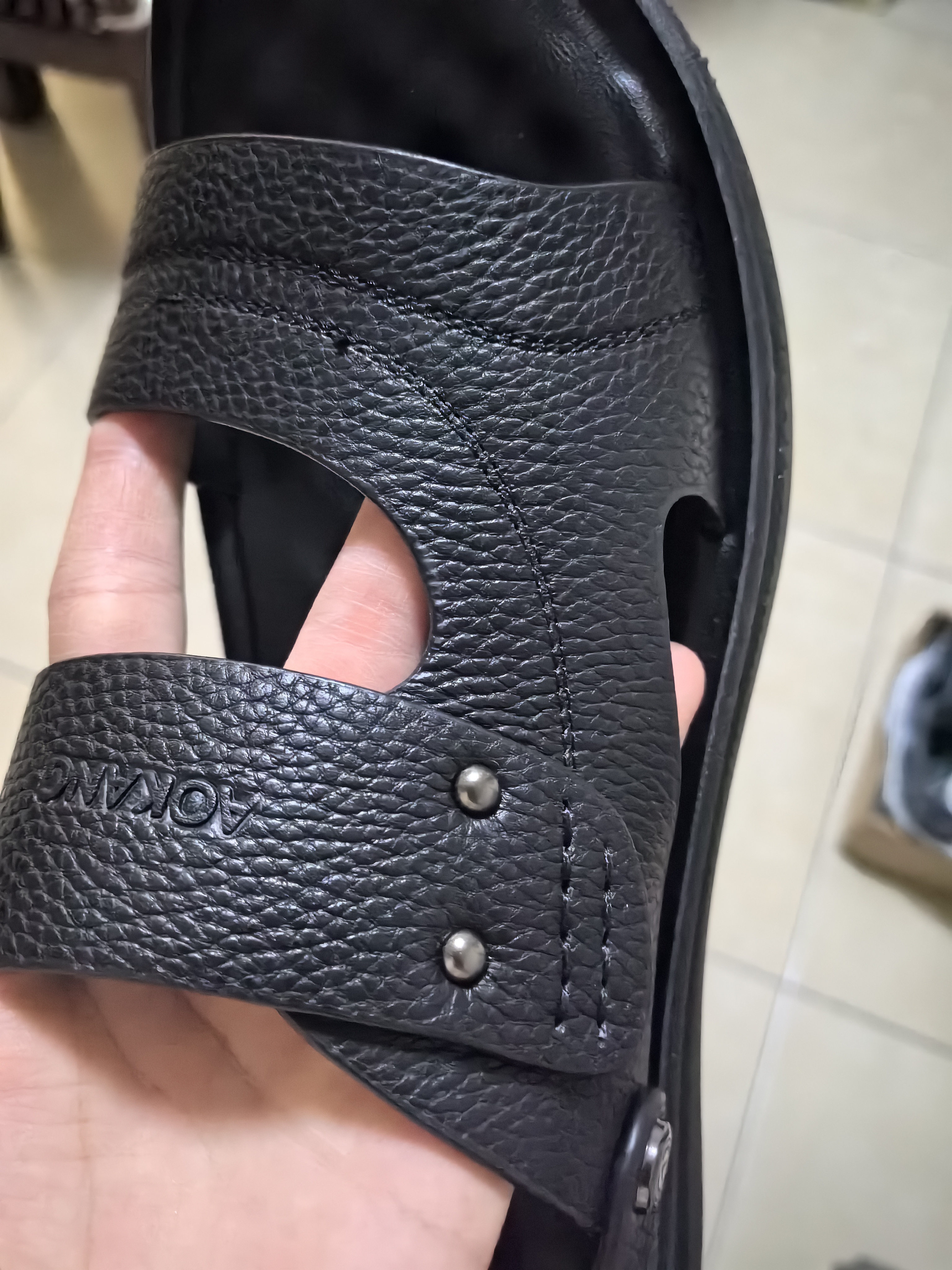 奥康（Aokang）凉鞋沙滩鞋男鞋舒适休闲露趾透气两穿简约拖鞋黑色44码 实拍图