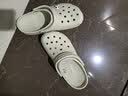 卡骆驰（CROCS）檀健次同款经典洞洞鞋轻便百搭女沙滩鞋包头拖鞋男鞋|10001 骨白色-2Y2(含智必星) 43 (270mm) 实拍图