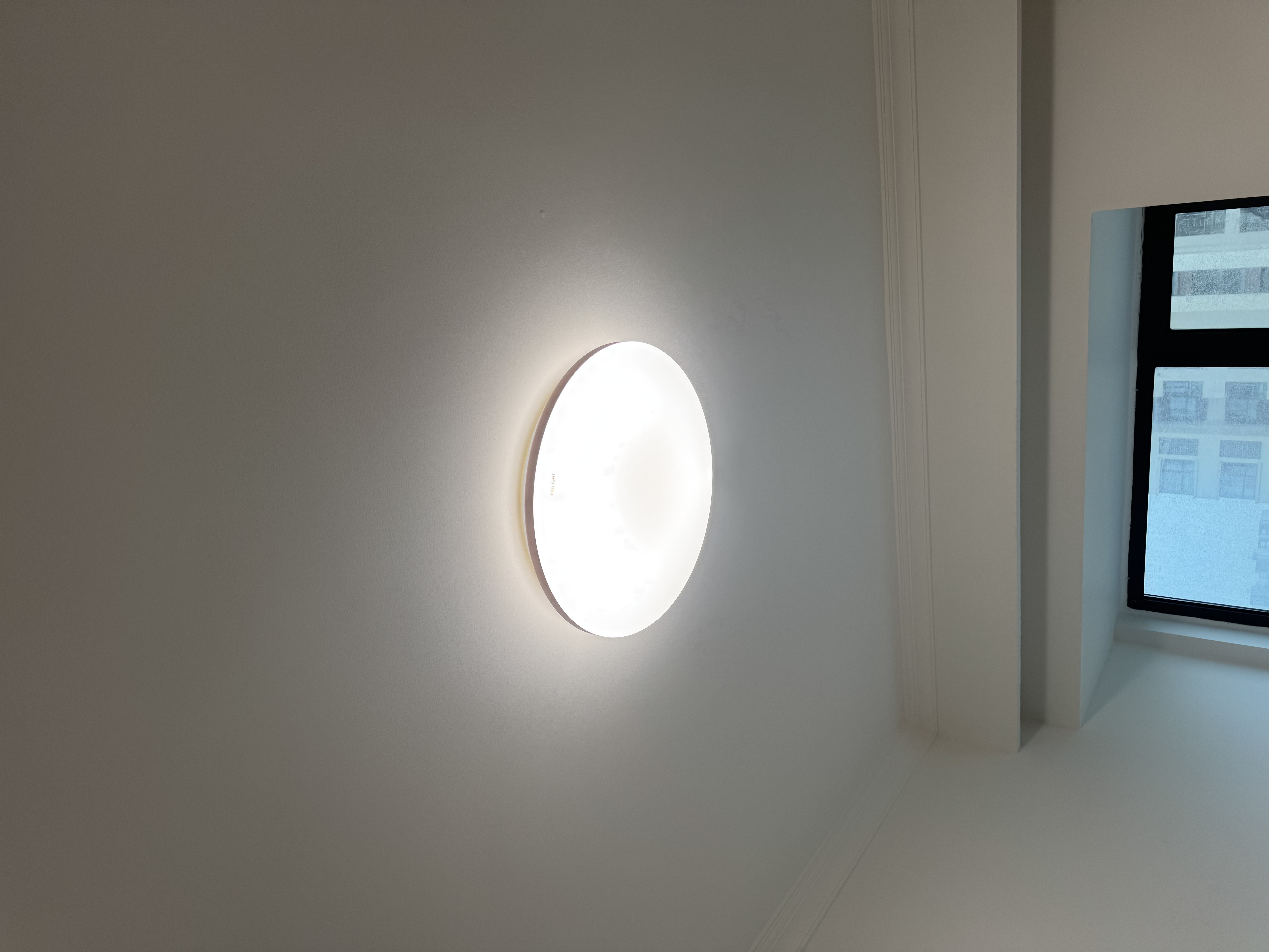 Yeelight凌动开关易来墙壁开关支持SLISAON自回弹不离线技术 开关-单开 实拍图
