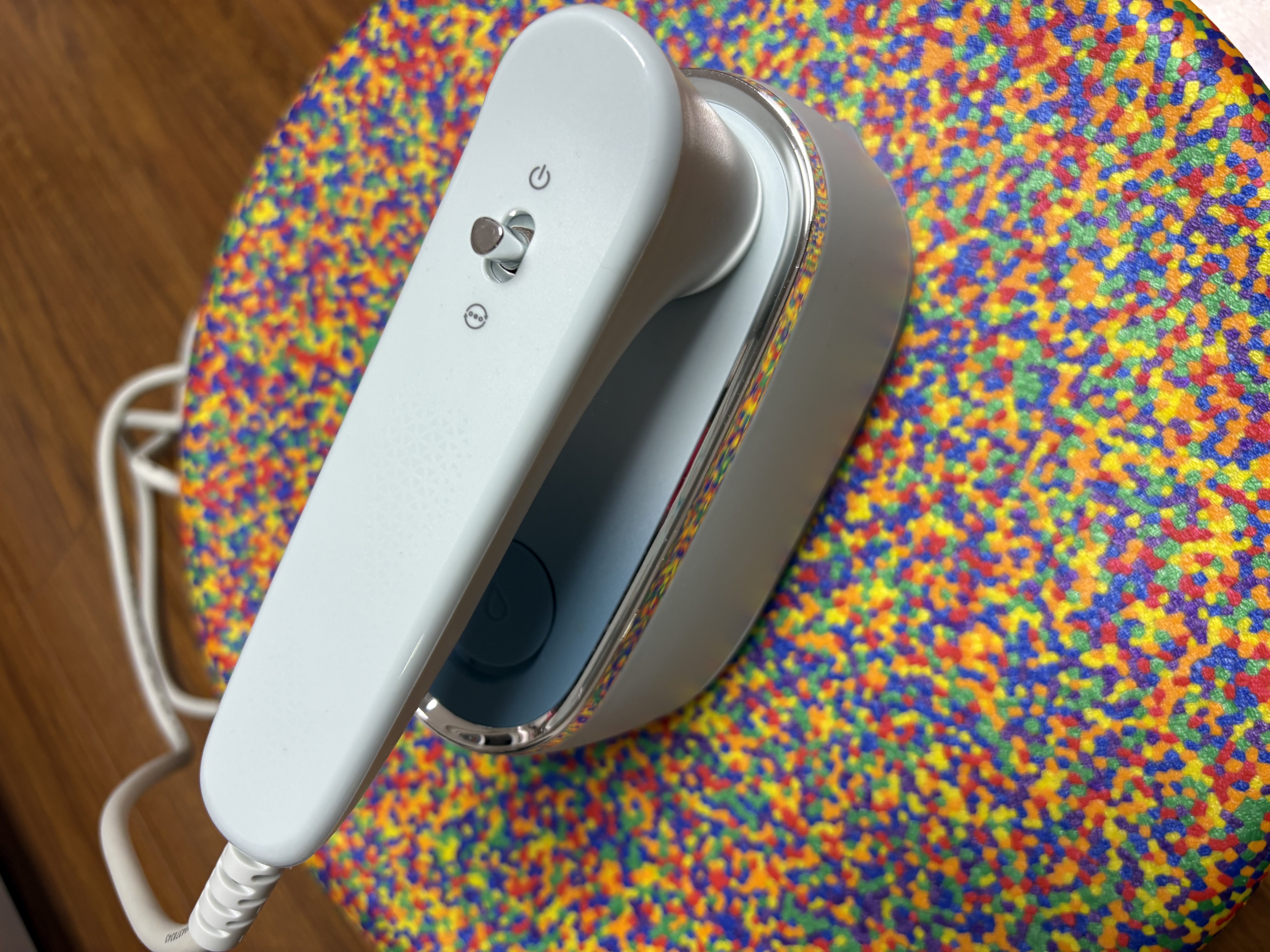 飞利浦（PHILIPS）手持小型熨烫挂烫机家用拼豆电熨斗小型54g/min 0.1L便携出行烫画机 礼物 STH3050/70 实拍图