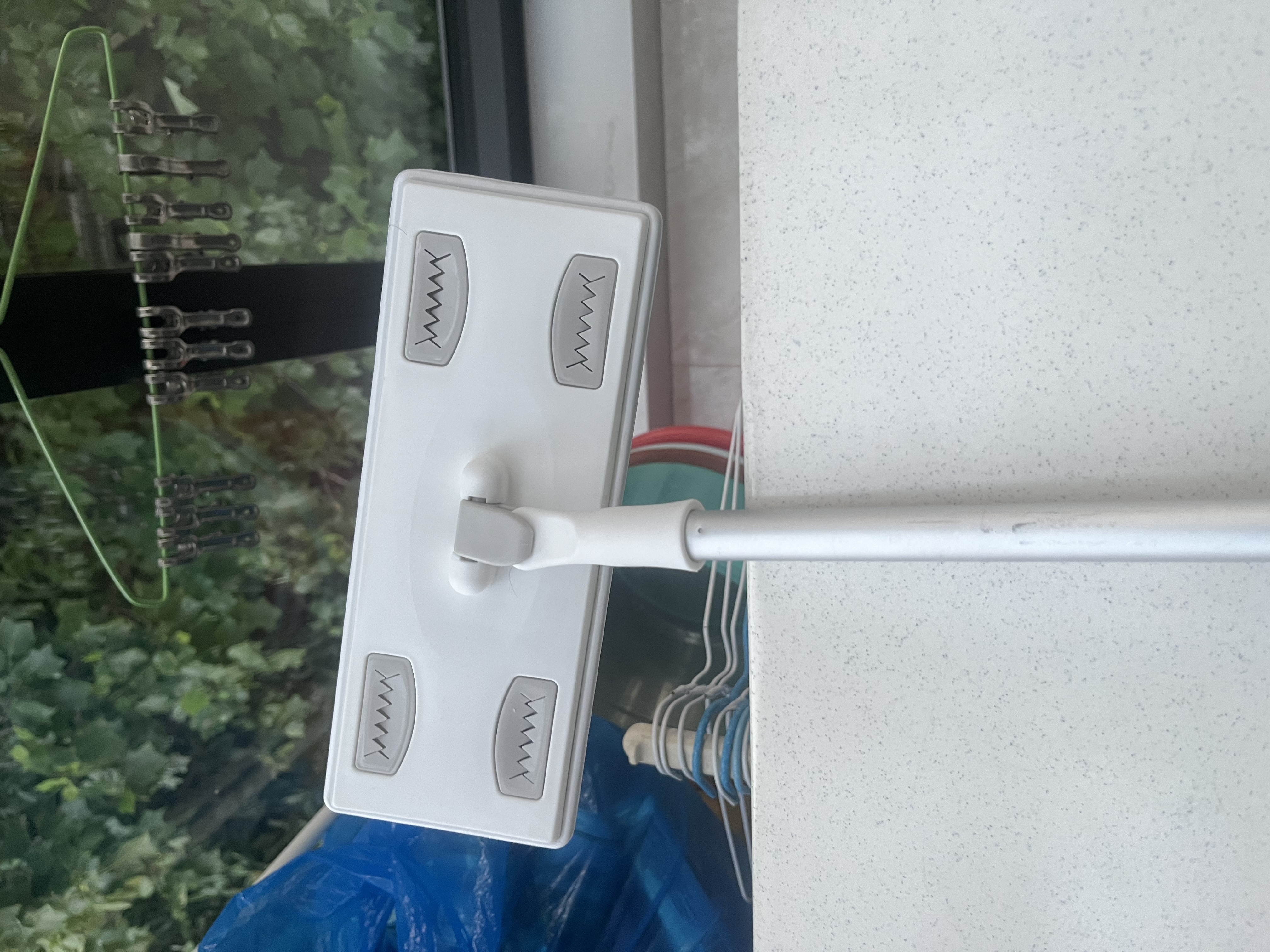 美丽雅洗脸巾拖把93cm杆+一次性清洁巾迷你除尘自动夹布平板懒人拖把 实拍图