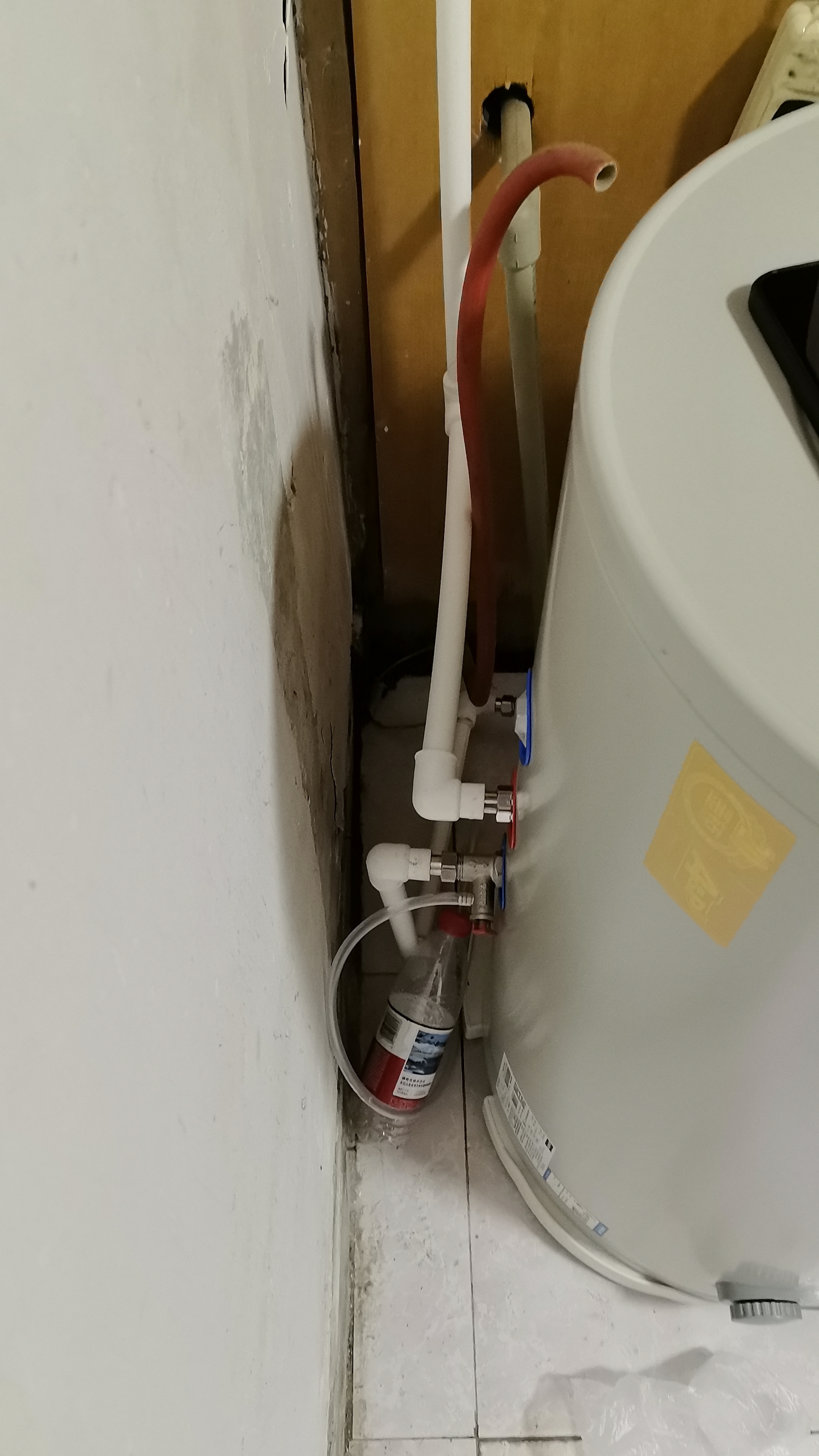 阿诗丹顿坐地式竖式落地式电热水器小尺寸速热储水式立式热水器小型隐藏式40升/50升/60升/80升/100升/125L 80L 横挂竖挂落地安装 实拍图