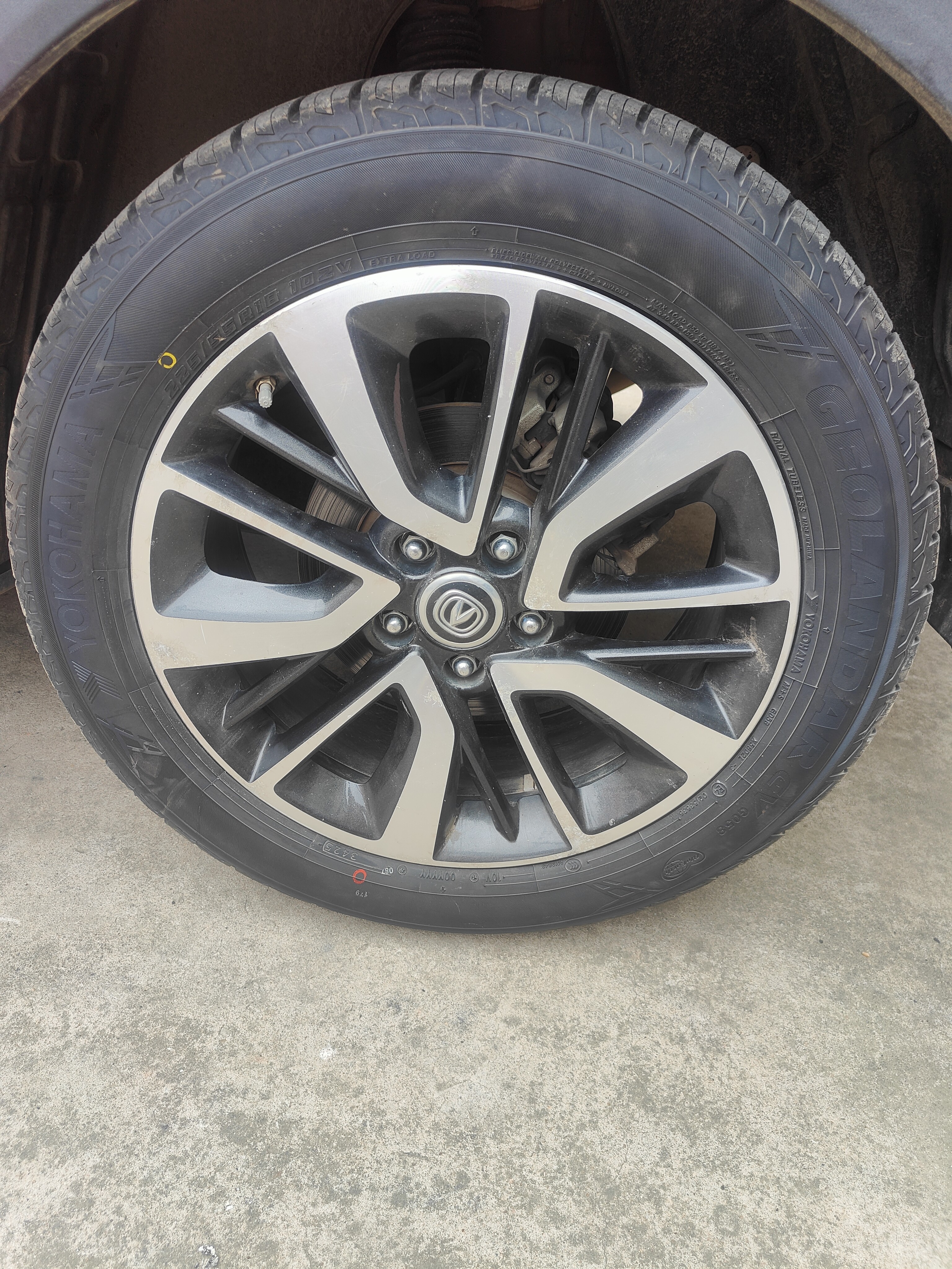 优科豪马（yokohama）225/55R18 102V   GEOLANDAR  CV G058适配:英轮LEVC 省油耐磨 实拍图