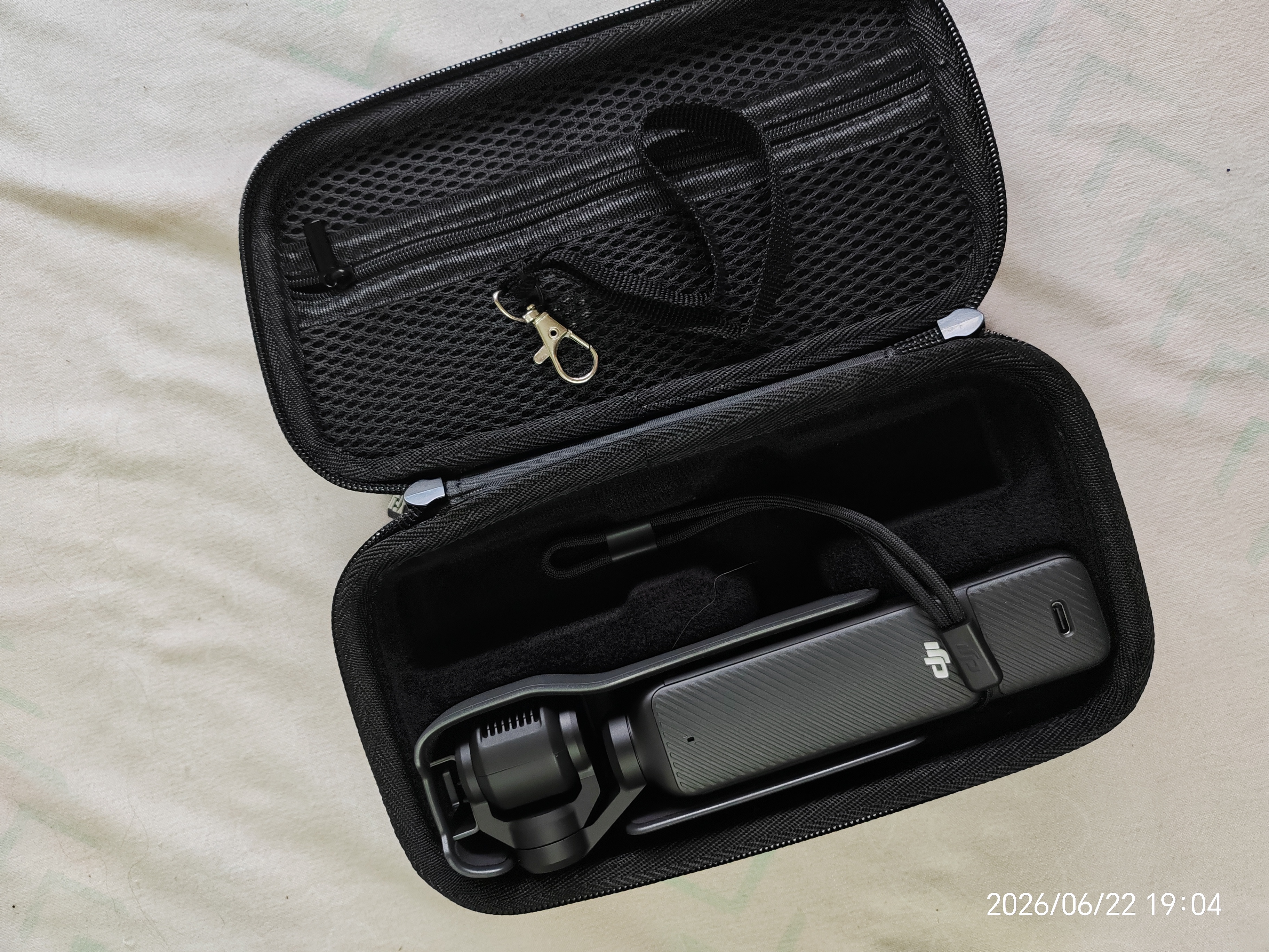XFJI适用DJI大疆OSMO Pocket3手拿收纳包便携POCKET4/3全能套装口袋灵眸相机保护盒标准续航包配件箱袋 【POCKET 3】续航便携包（送扣+手绳） 黑色 实拍图