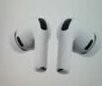 Apple/苹果【两年AC+套装版】AirPods 4(支持主动降噪)搭配无线充电盒(USB-C)苹果蓝牙耳机四代 实拍图