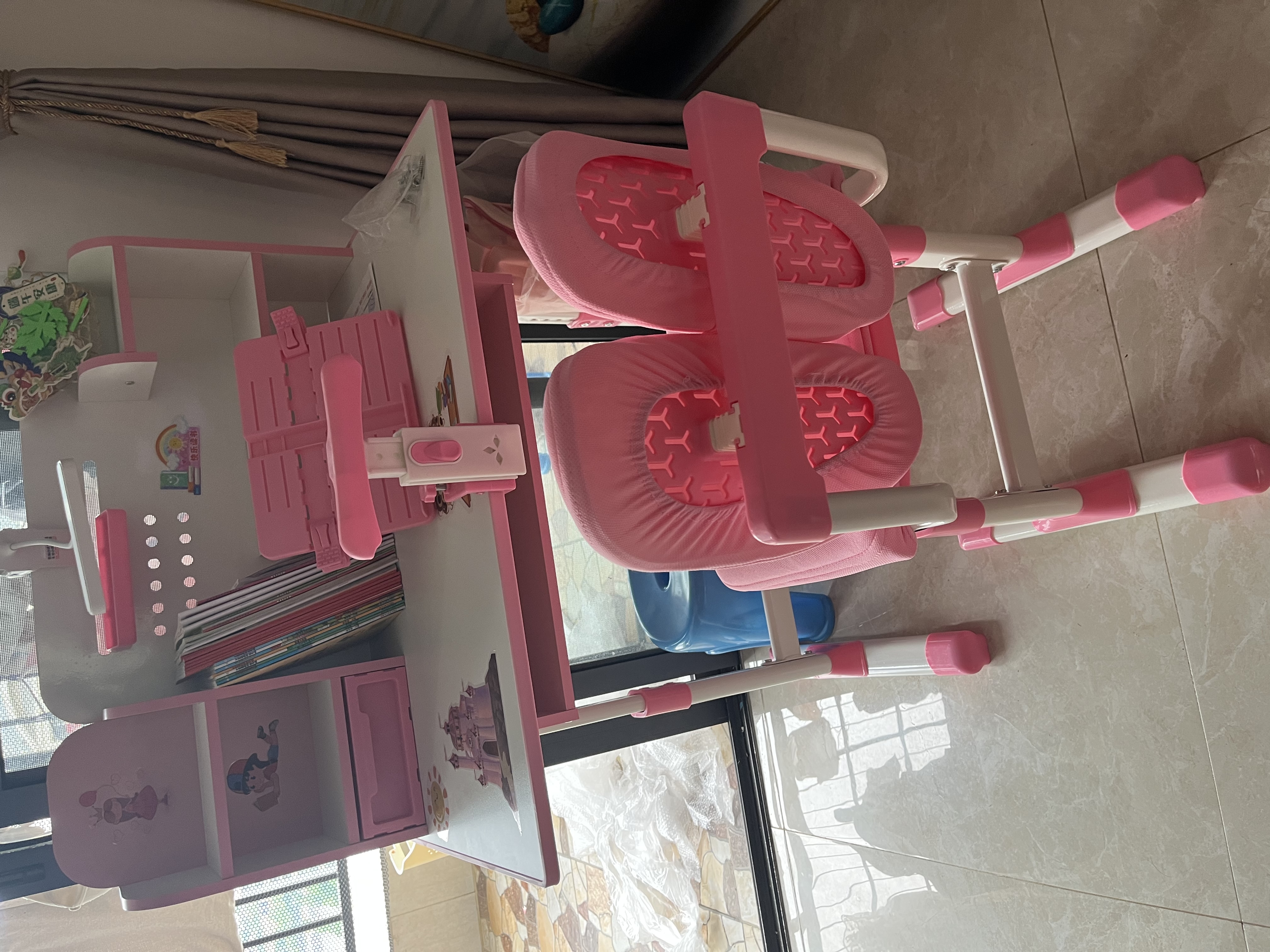 海旭成儿童学习桌椅套装家用书桌小孩子写字桌中小学生作业桌写字台 实拍图
