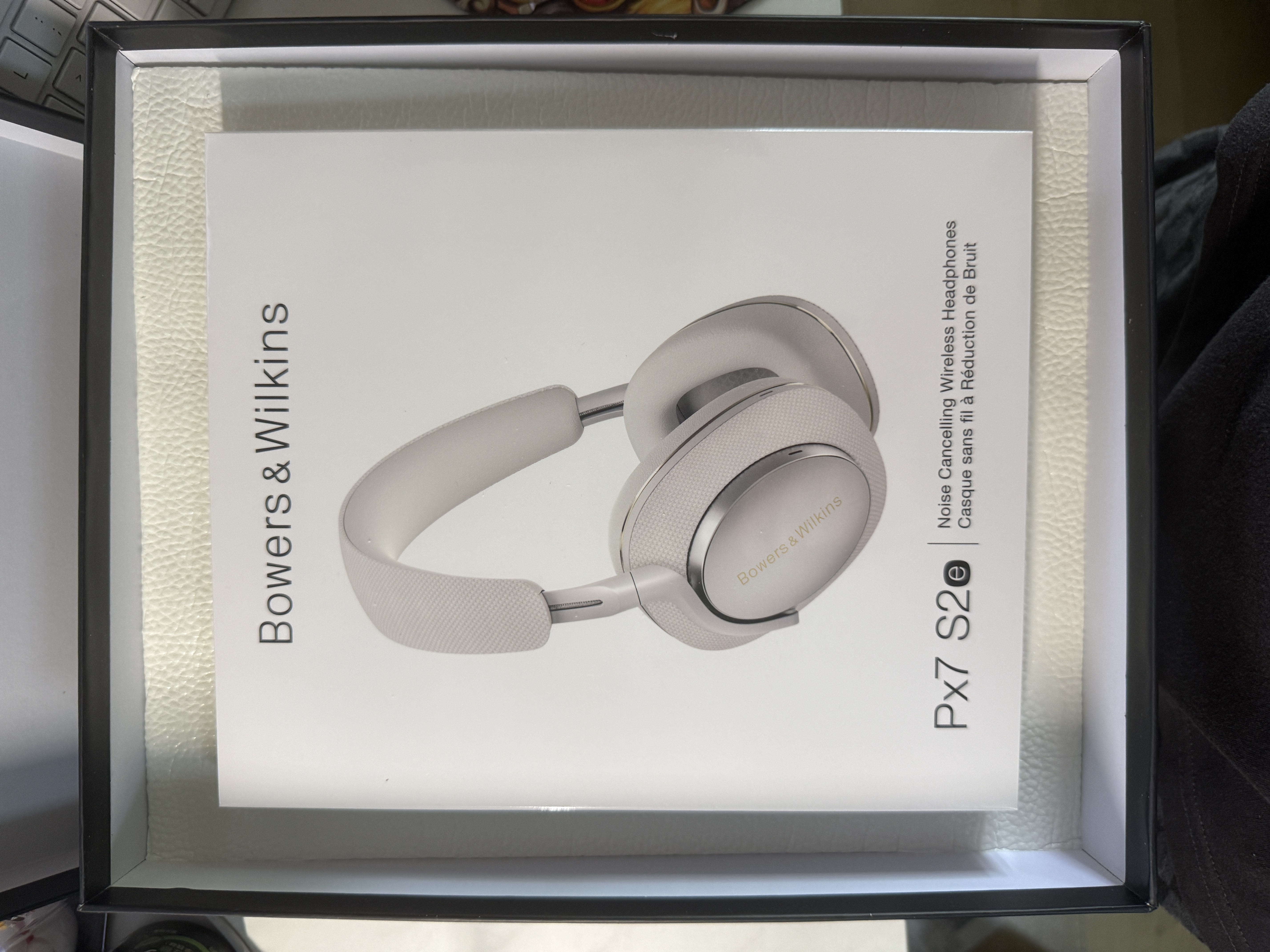 宝华韦健【焕新补贴】蓝牙耳机Px7S2e头戴式无线HIFI主动降噪智能音乐耳麦Px7二代升级款潜云灰 黑金礼盒 实拍图