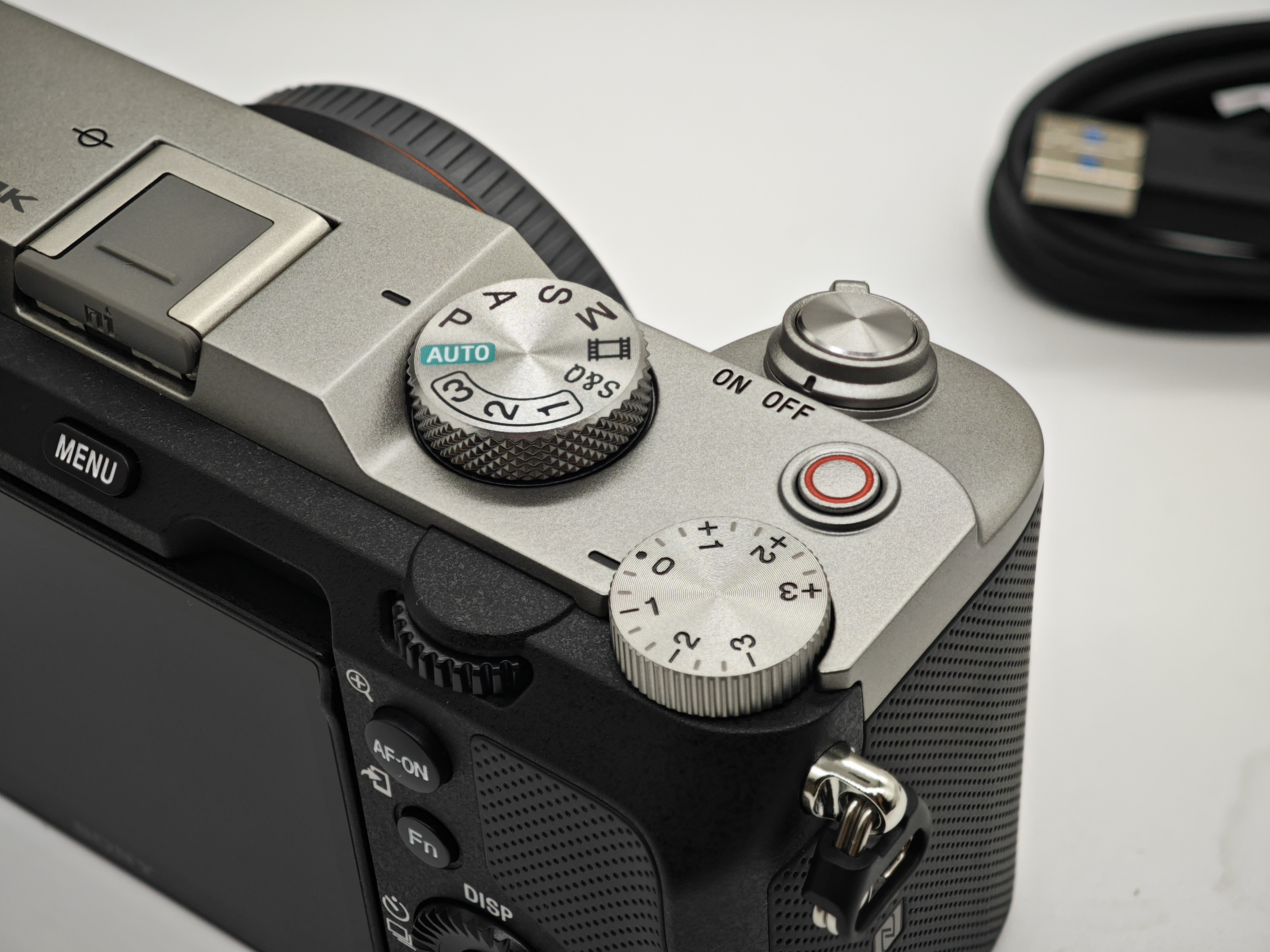 索尼（SONY）Alpha 7C 全画幅微单相机 轻便小巧简易操控实时眼部对焦 银色 （A7c/a7c/a7c） 实拍图