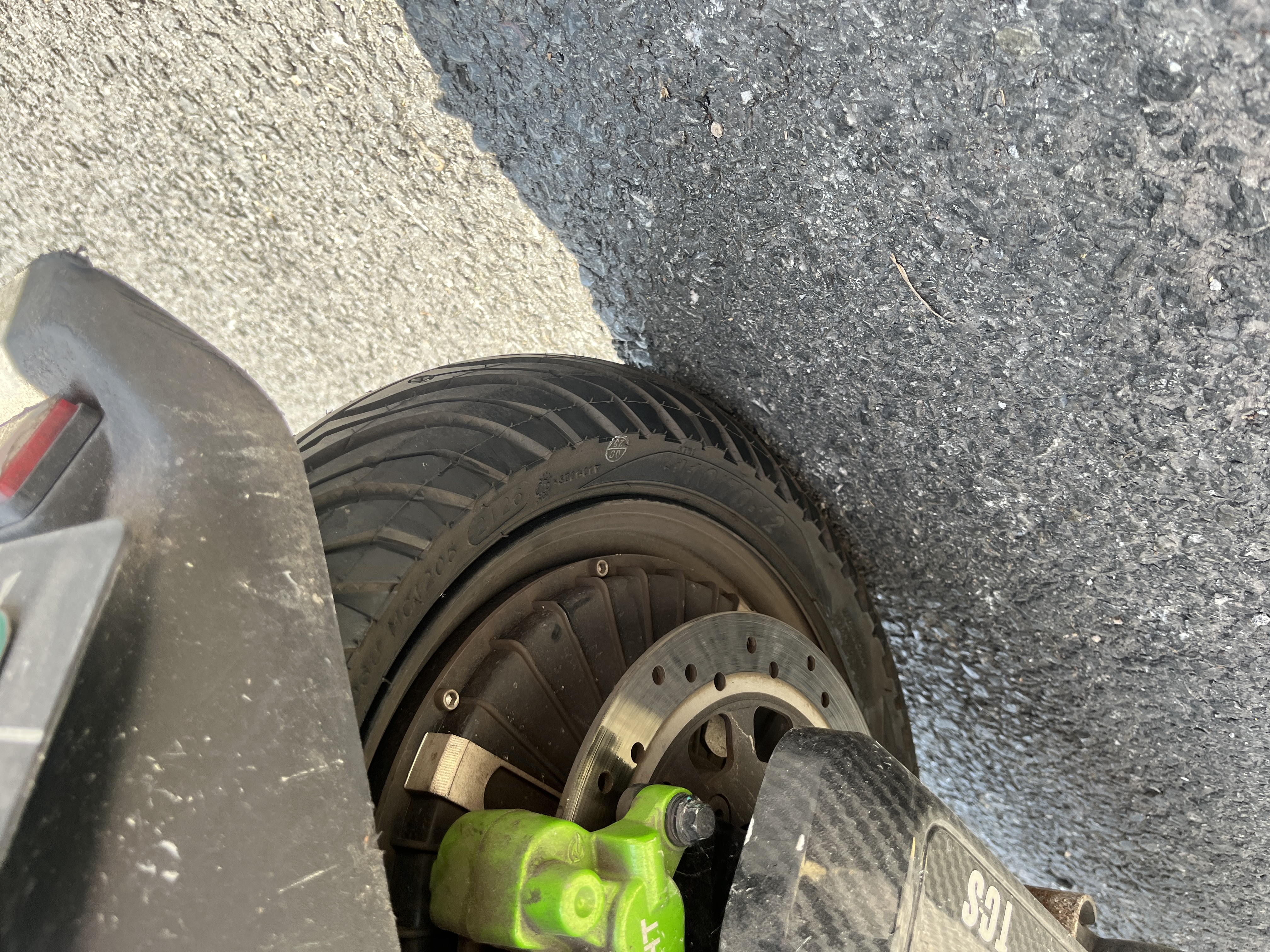 固满德山道巡礼电动摩托车真空轮胎半热熔110/70-12寸包上门安装 实拍图