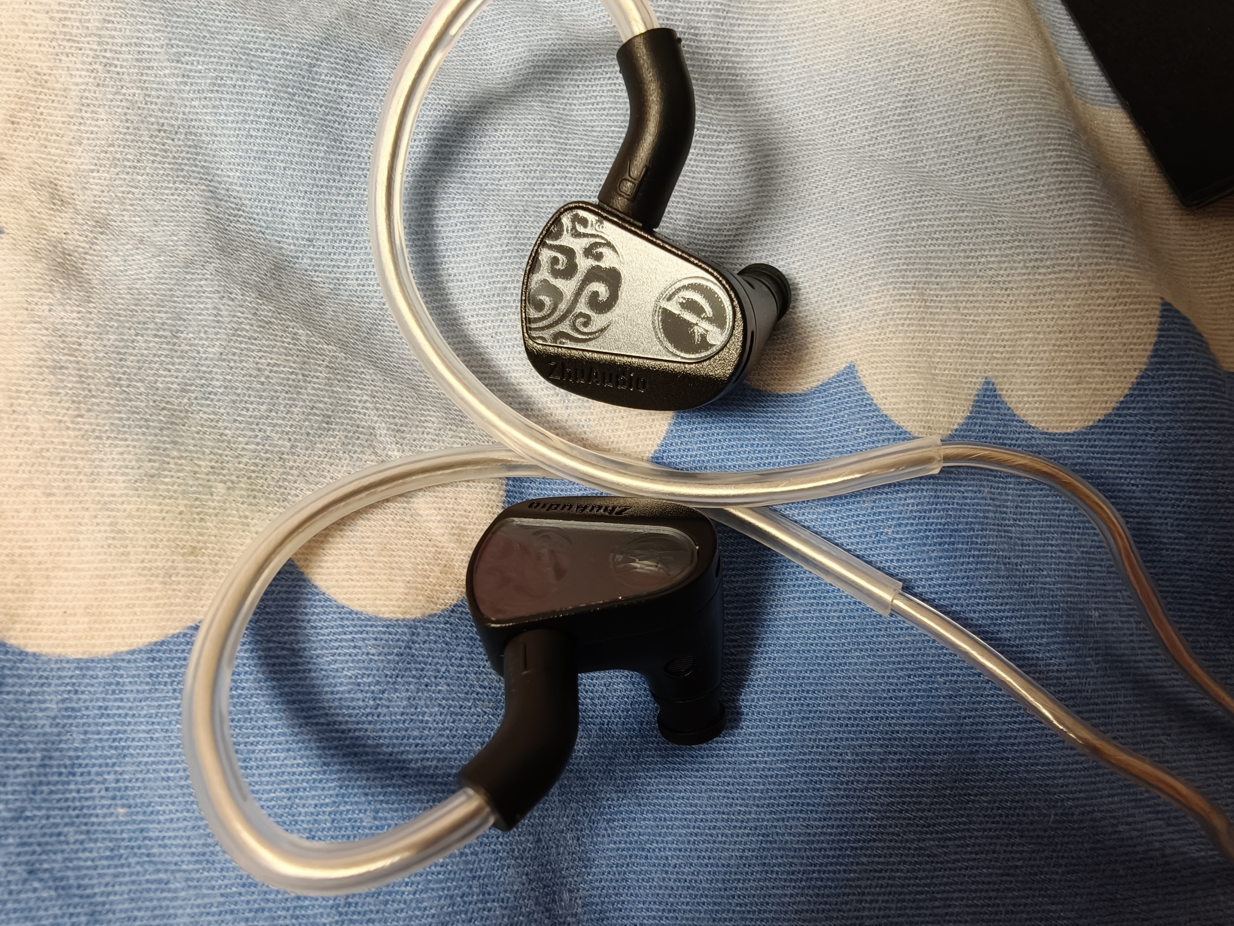 竹林鸟惊鸿Z3双动圈HIFI音质有线耳机挂耳式耳塞发烧级高清有麦直播音乐K歌听声辨位电竞游戏2025新款 磨砂黑-Type-C有麦版 实拍图