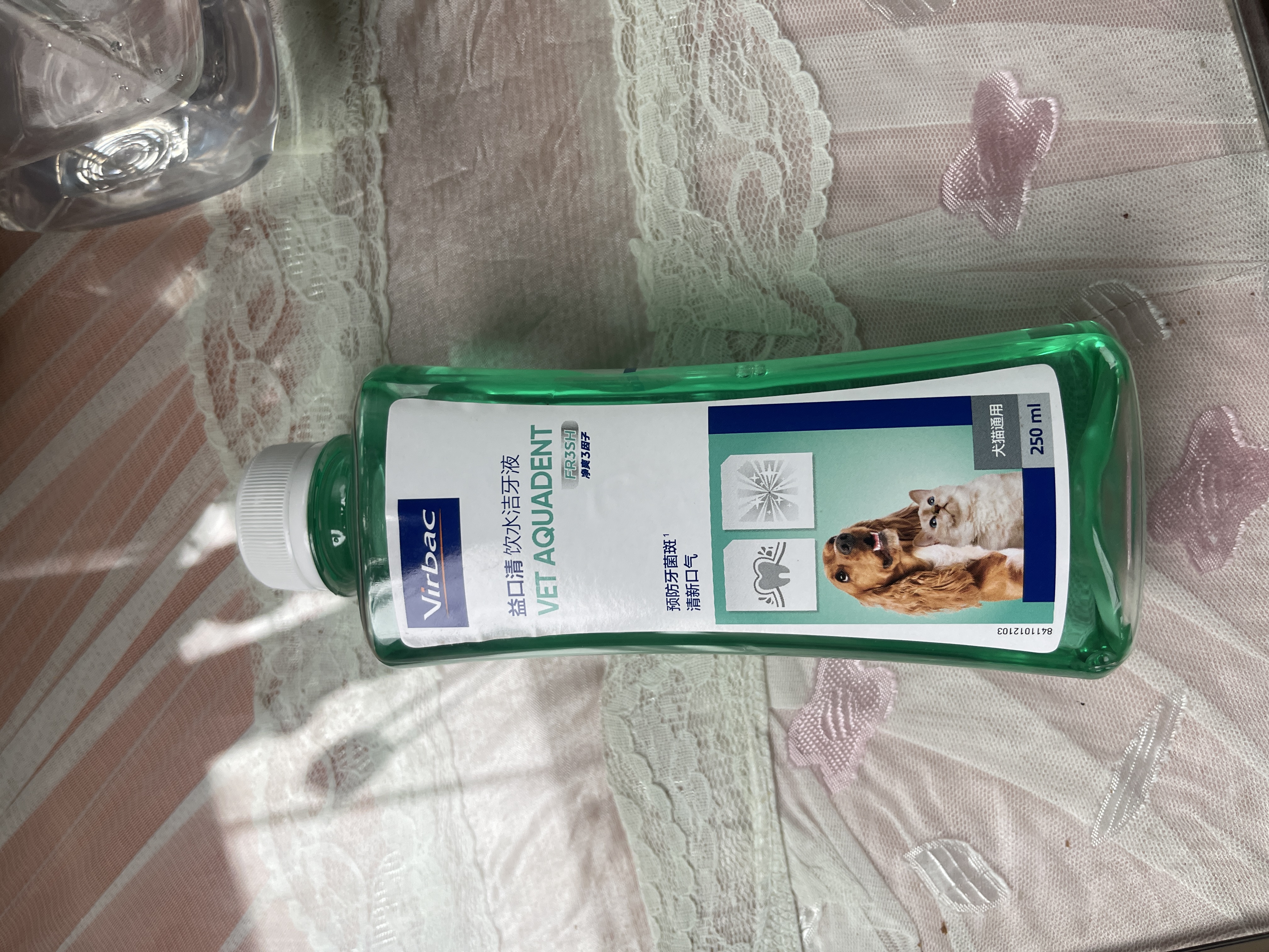 维克（Virbac）益口清洁牙水猫咪饮水洁牙液宠物清新口气齿防口腔异味狗狗漱口水 250ml 实拍图