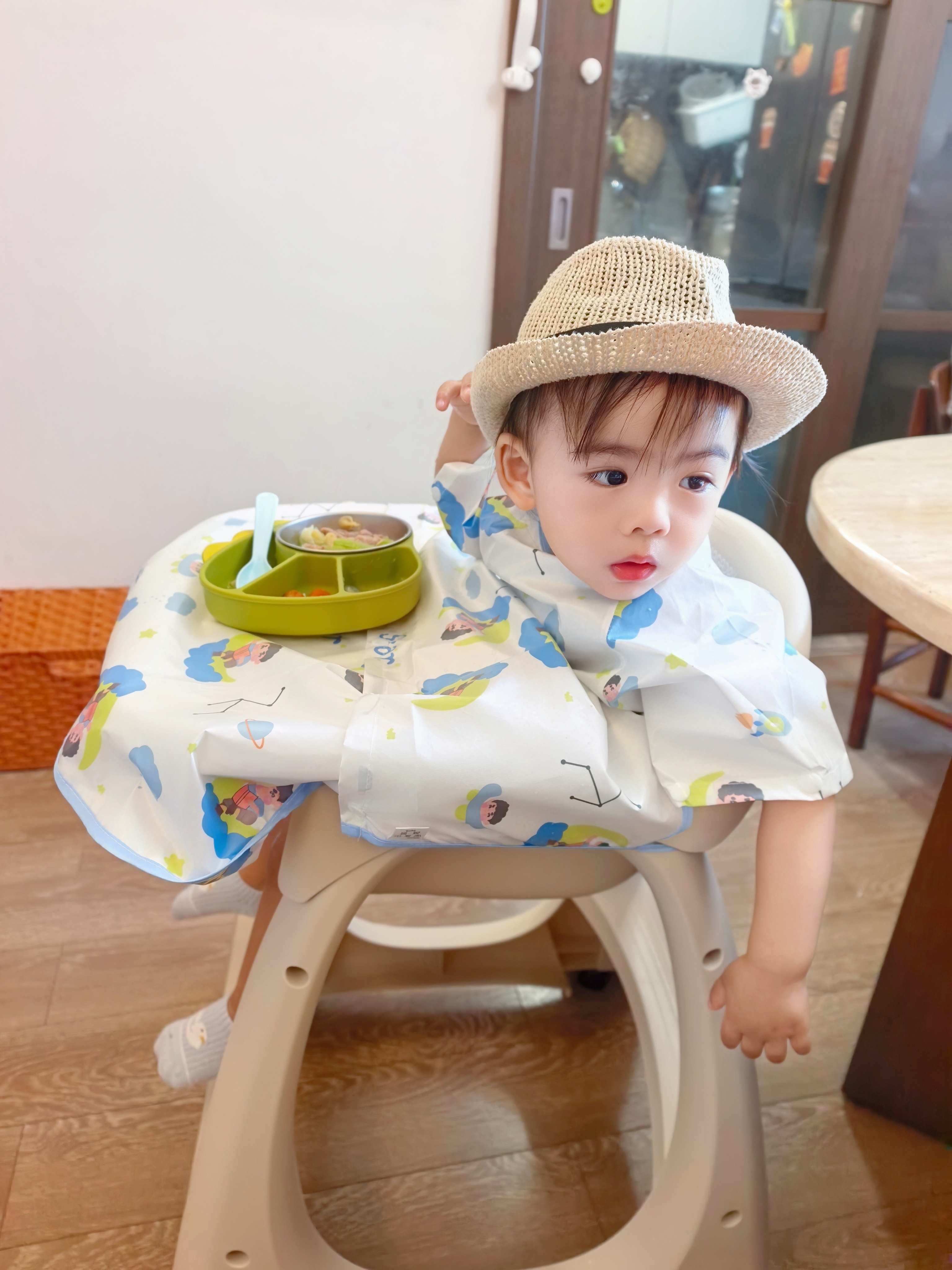 爱宝适儿童罩衣一体式餐椅防溅衣宝宝吃饭防脏围兜升级款一衣四穿 G037 实拍图