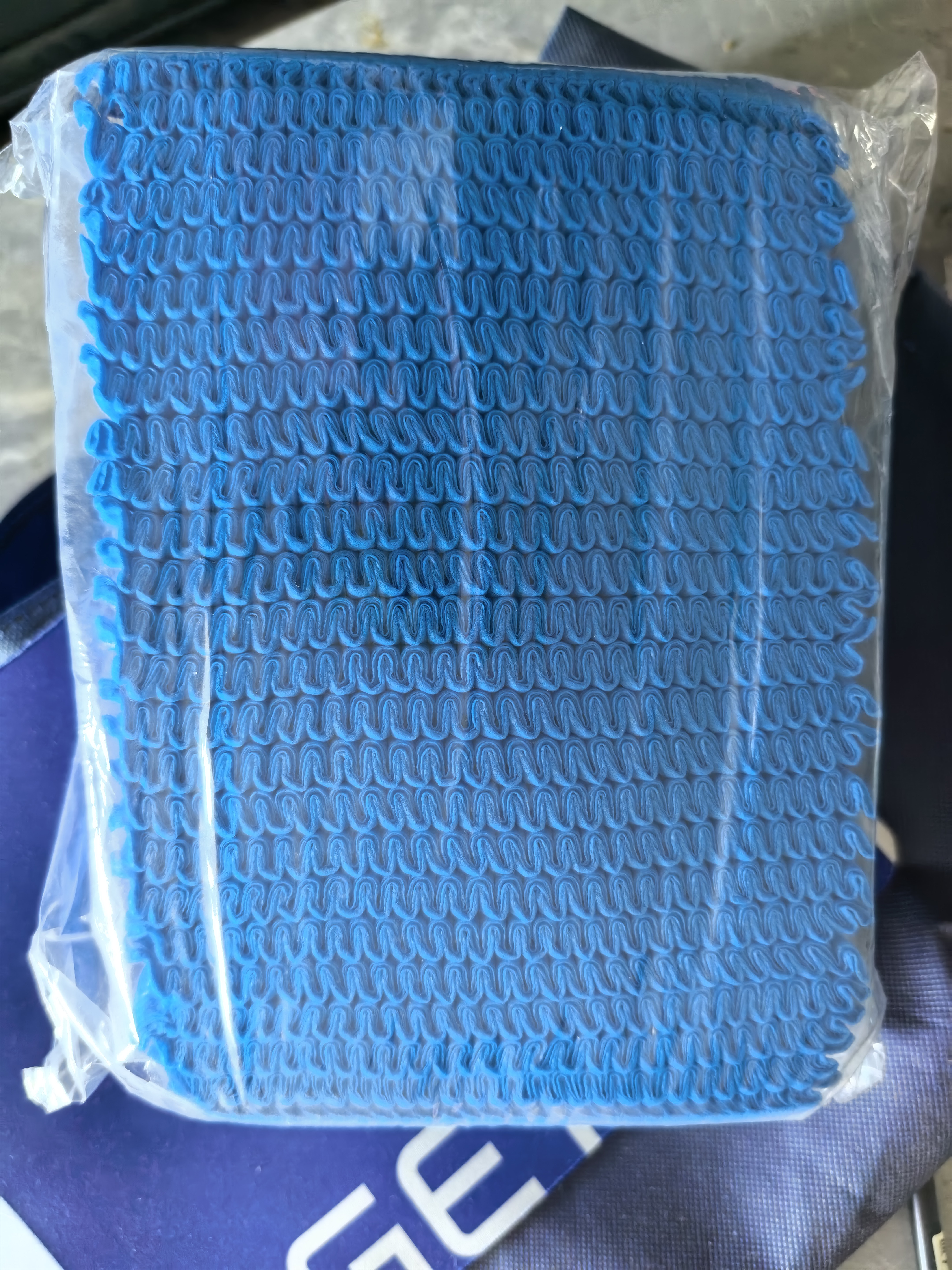 妙馨思一次性鞋套无纺布鞋套大号加厚防尘透气室内脚套耐磨防滑100只 实拍图