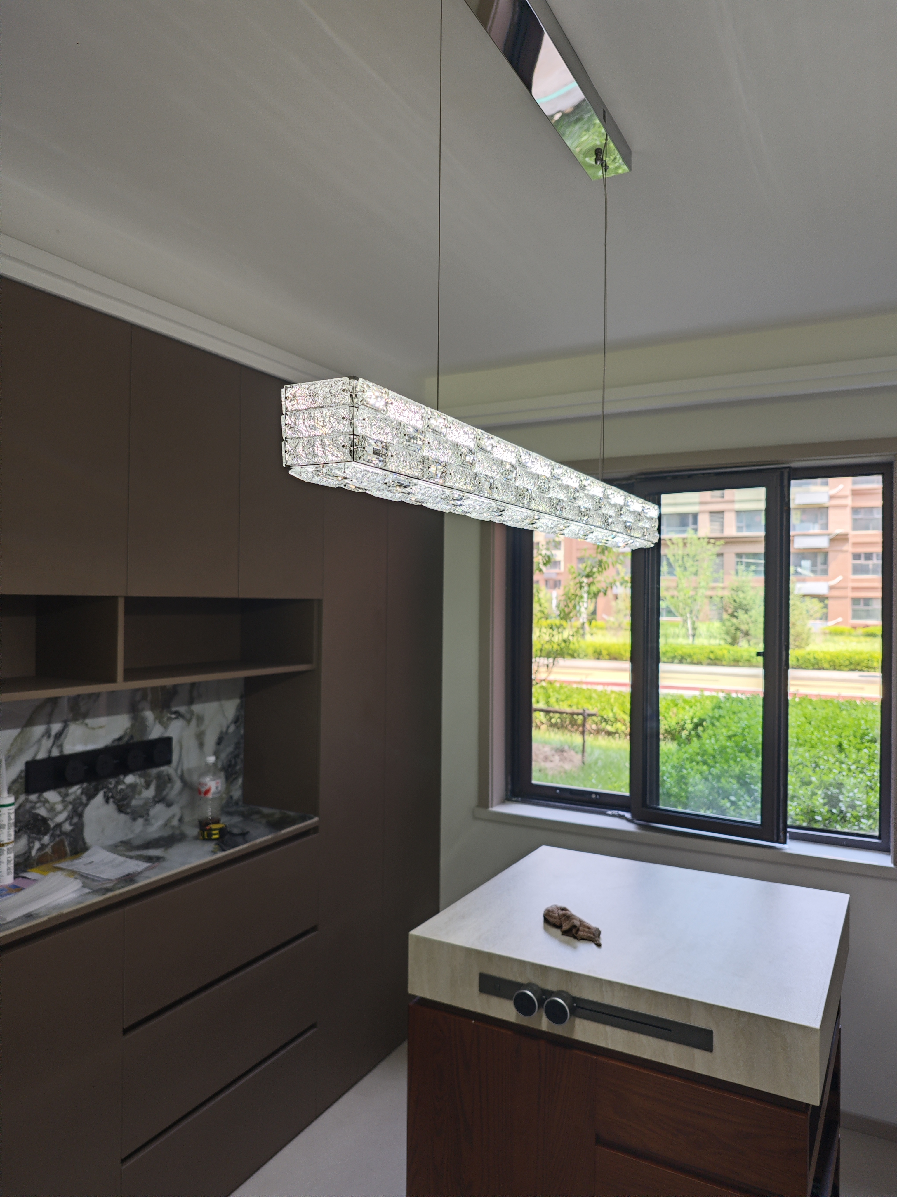 美莎拉帝高级感轻奢水晶长条餐厅吊灯吧台led灯简约茶室客厅餐桌一字灯具 120CM 智能控制+无极调光+遥控 实拍图