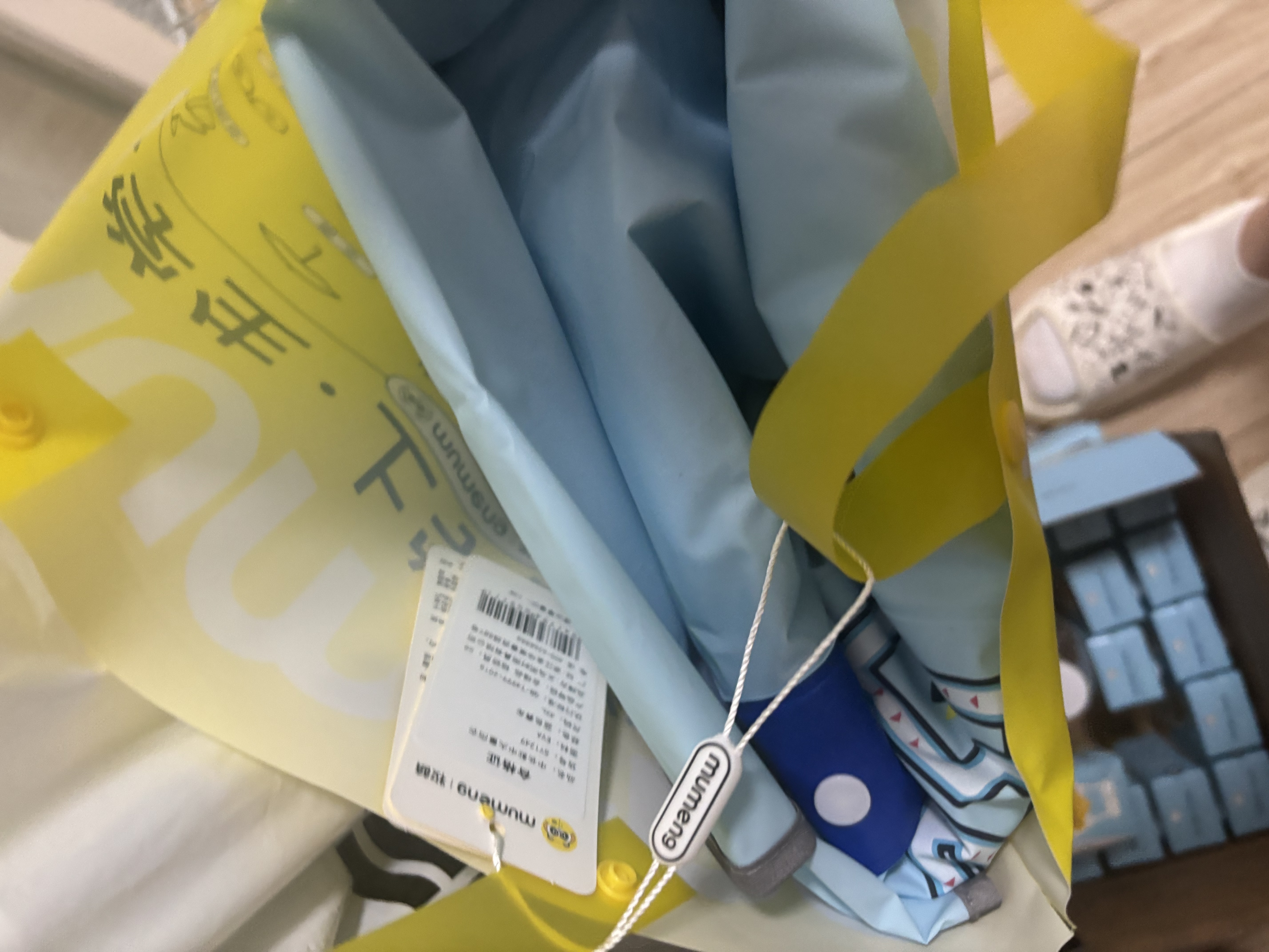 牧萌儿童雨衣带书包位男女童女孩加长全身学生雨披 蓝色赛车 4XL 实拍图