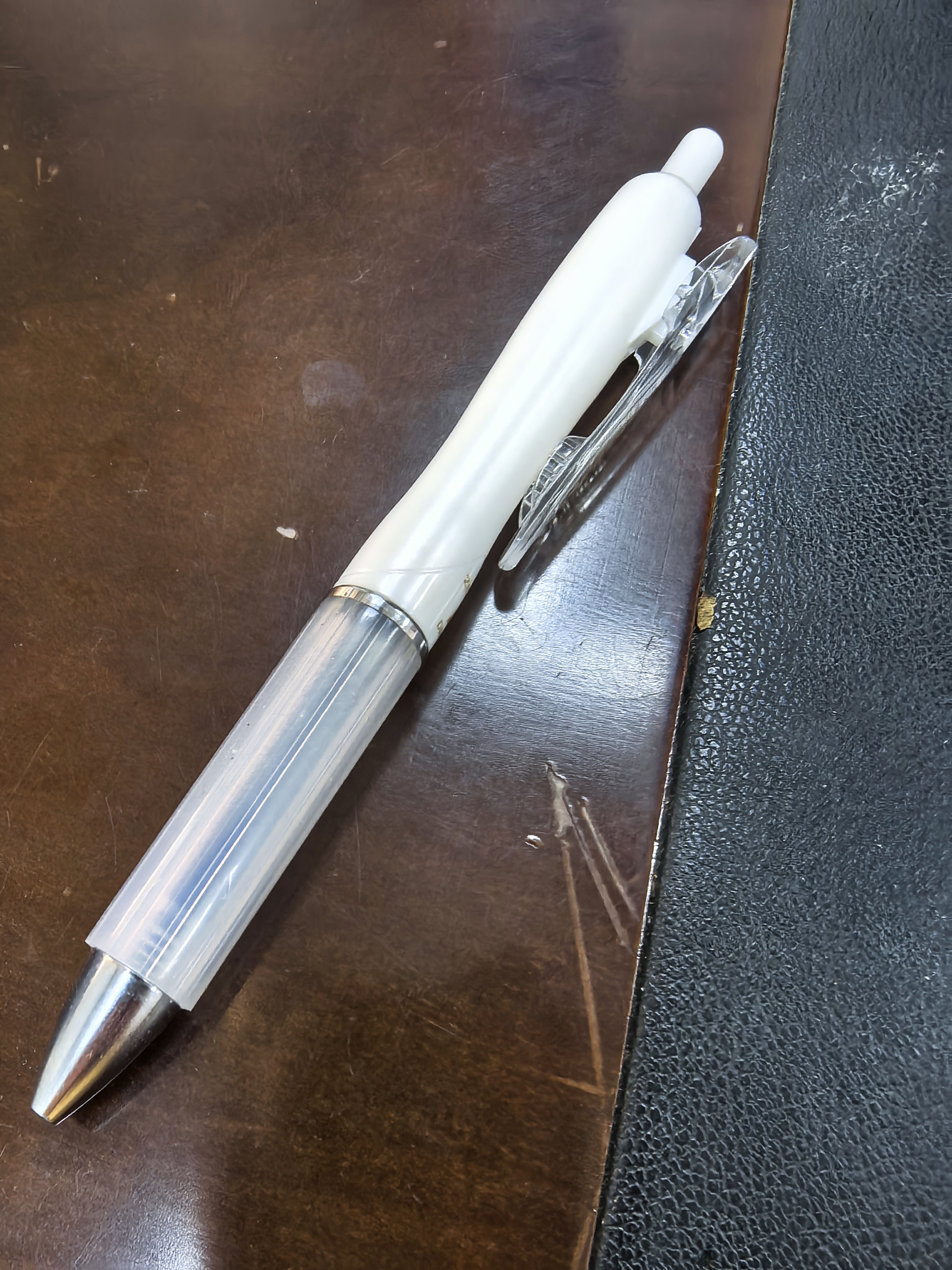 斑马牌（ZEBRA）【热门商品】JJ77按动红色中性笔0.5mm签字笔水笔学生考试刷题笔高颜值学习办公文具用品 1支 实拍图