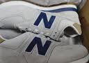 NEW BALANCE秋季男女同款复古灰色耐磨轻便运动休闲鞋574系列ML574LGI 43 实拍图