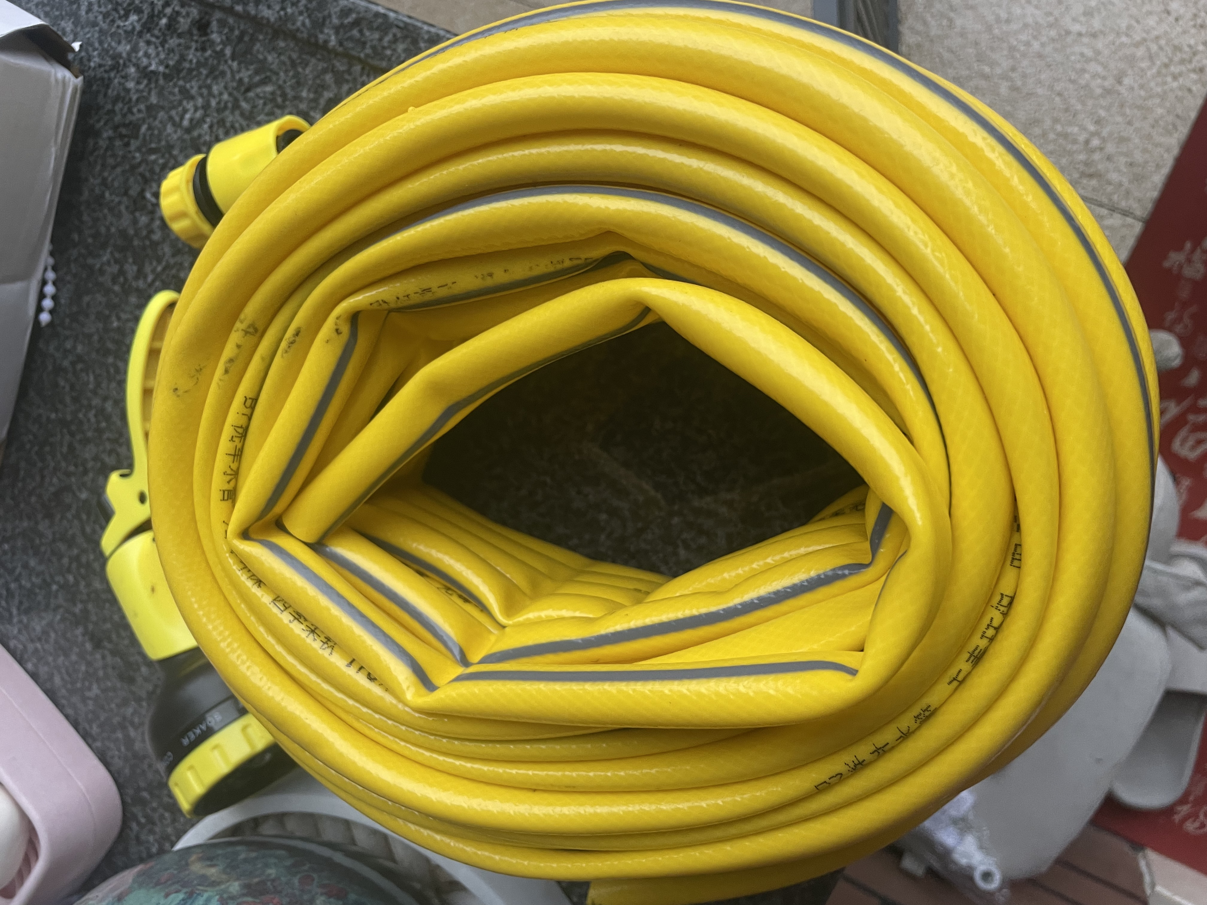 水枪软管喷头家用阳台水龙头浇花水管神器冲洗庭院多功能高压洗车 25米水管套装+多功能水枪 实拍图