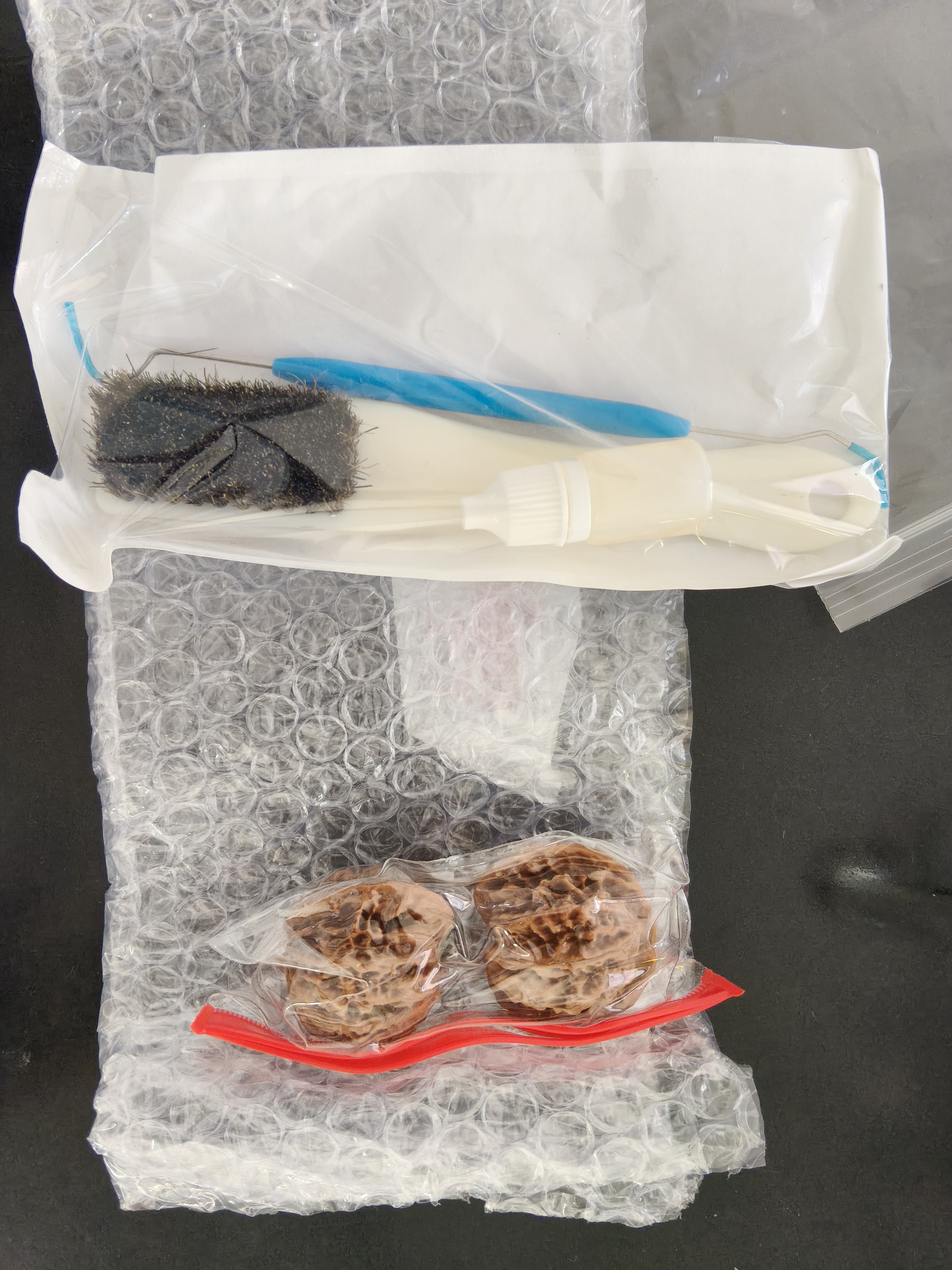 彩荷文玩核桃赌青皮麻核桃四座楼狮子头闷墩磨盘把件 盘龙纹狮子头(52-53一对) 实拍图