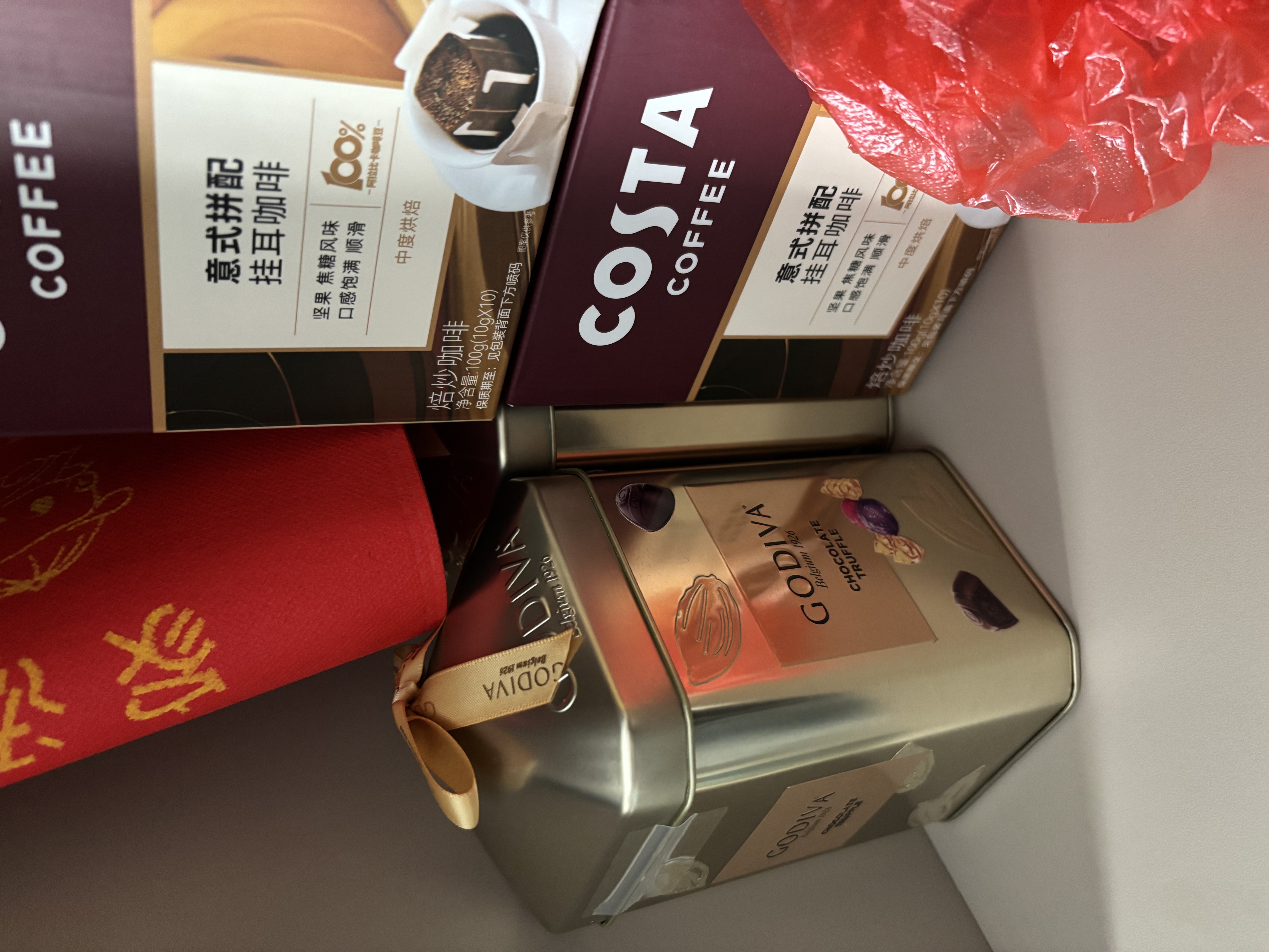 歌帝梵（Godiva）松露金装巧克力礼盒 12颗120g 零食糖果 伴手礼 办公室下午茶 实拍图