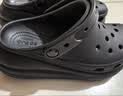 卡骆驰（CROCS）男女泡芙洞洞鞋户外休闲时尚厚底一脚蹬沙滩鞋 207521-001 38-39 实拍图