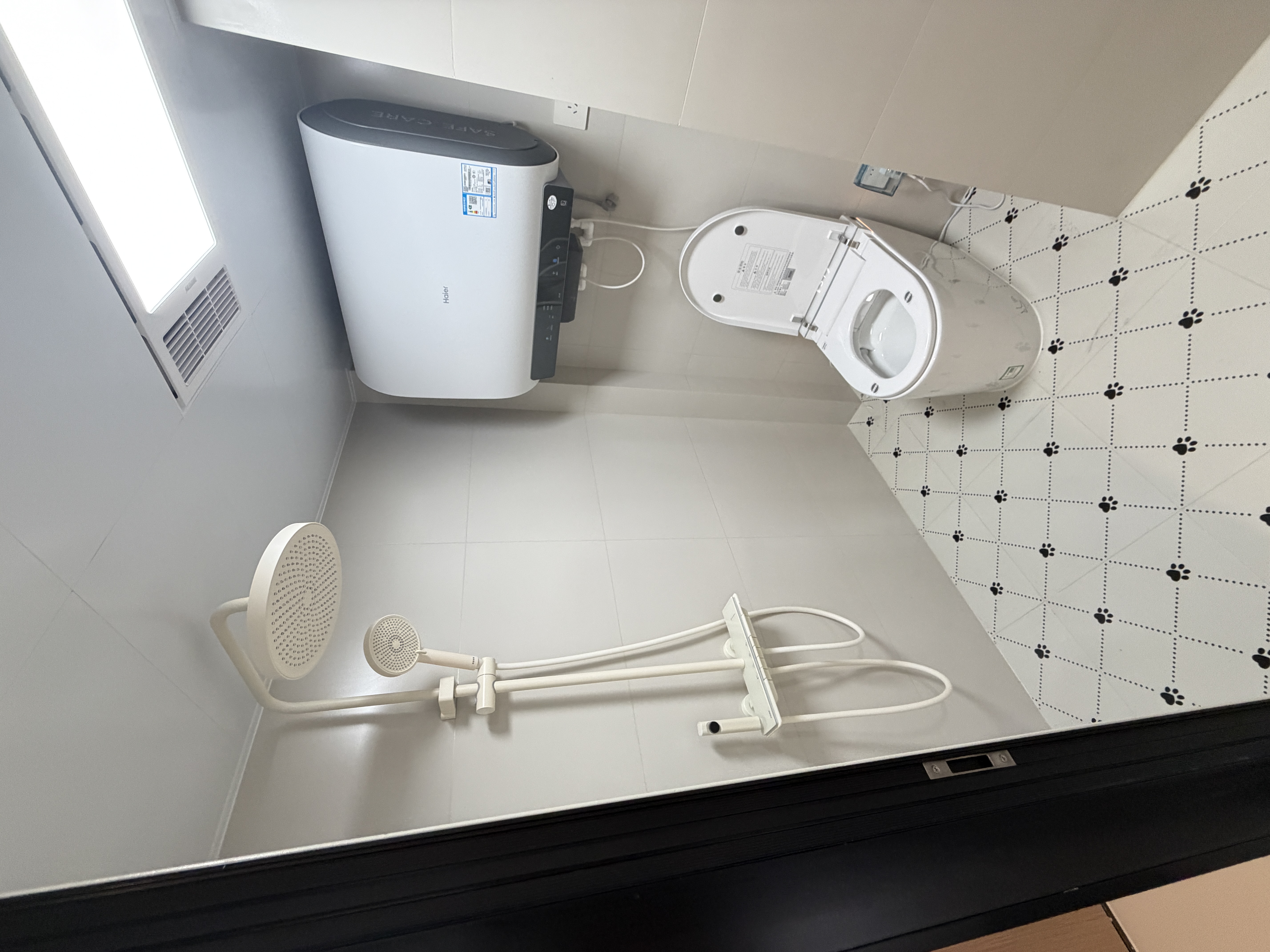 海尔小红花BK3MINI电热水器50升 国家补贴双胆扁桶 小体积3300W变频速热洗澡家用一级能效上门安装 实拍图