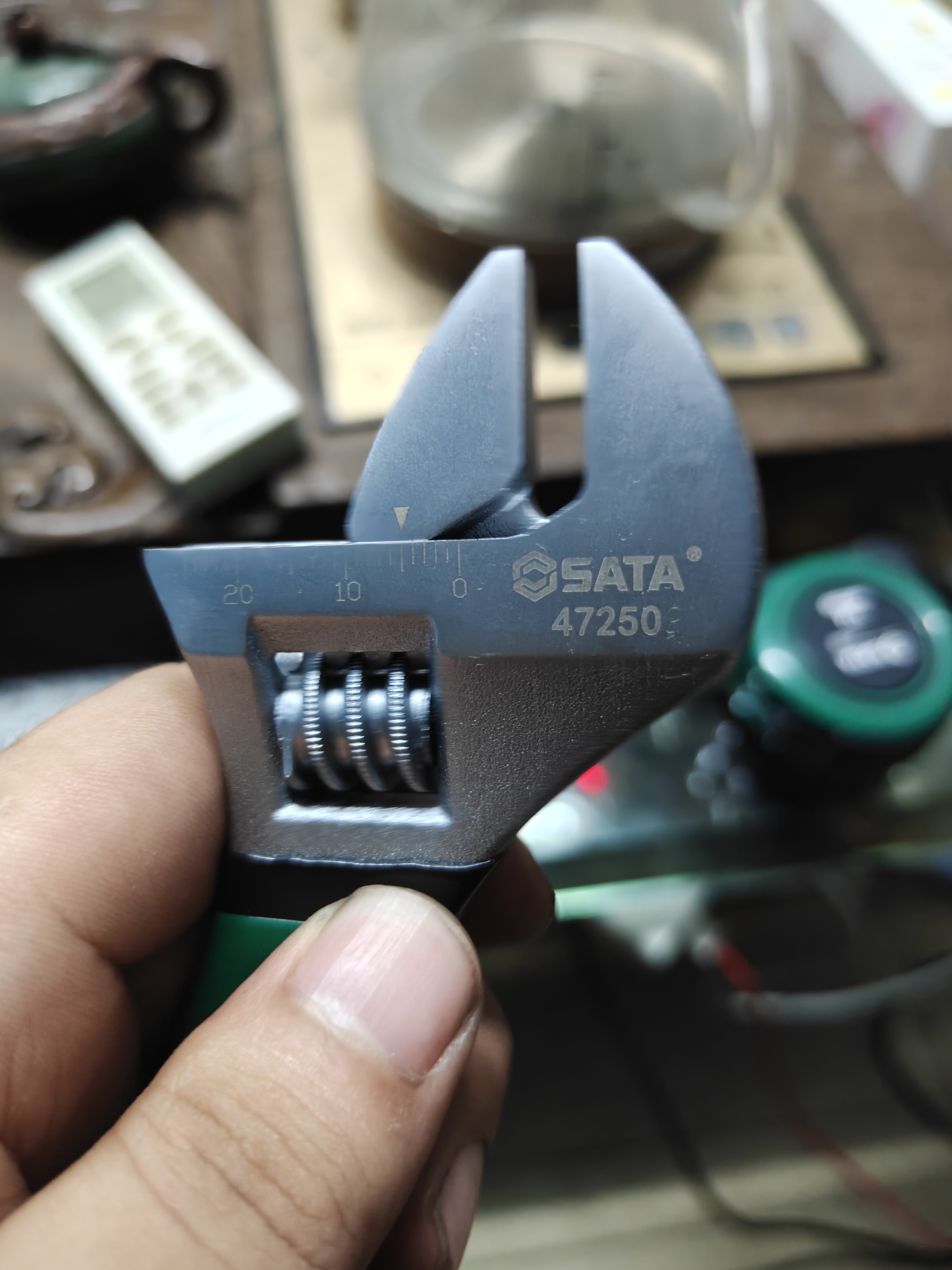 世达（SATA）沾塑欧式活动扳手8活动扳手47250汽修机修活动扳手 实拍图