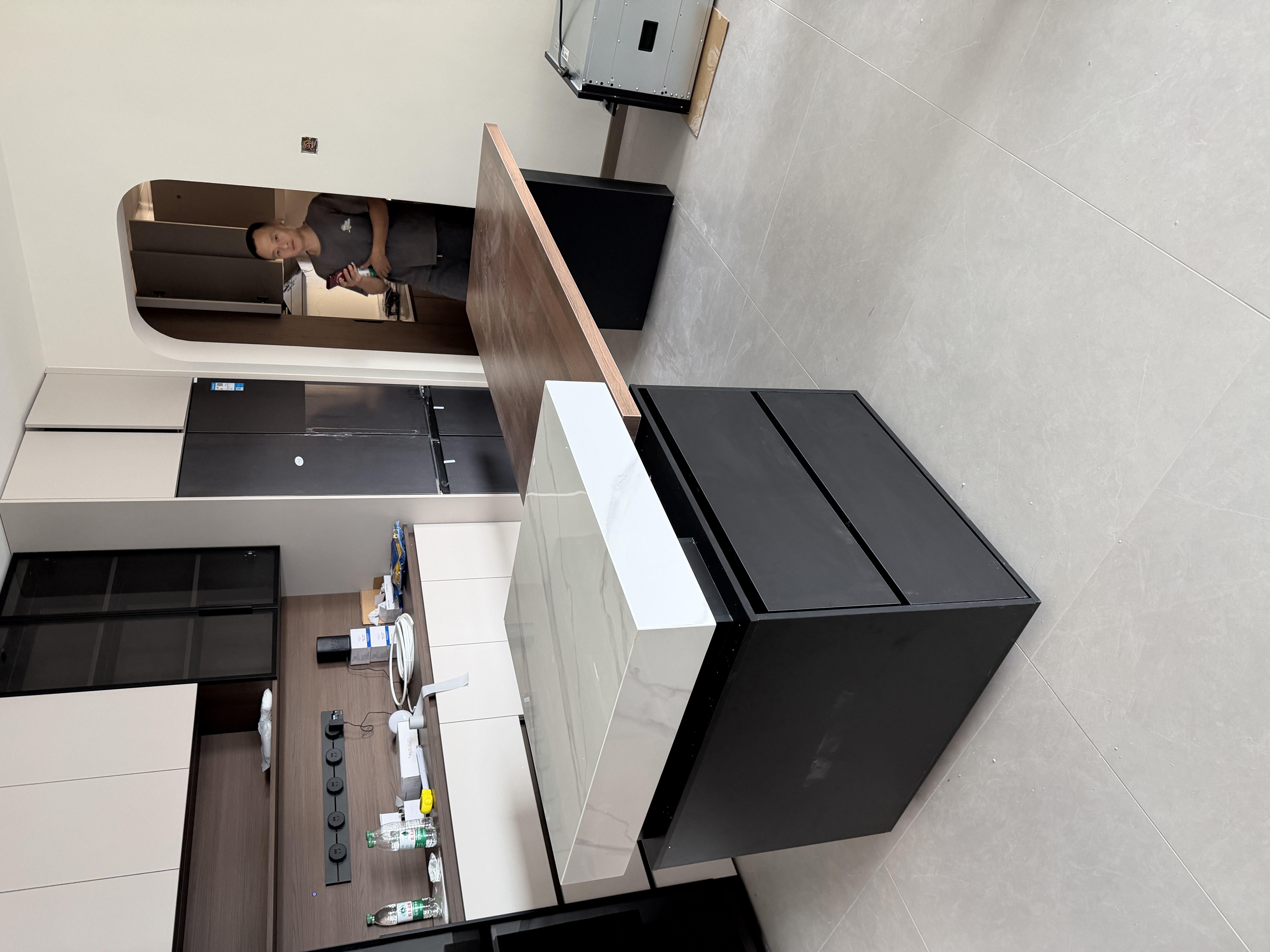 迈纺意式极简可伸缩岛台一体餐桌家用大平层多功能中岛台木纹岩板餐桌 伸缩岛台 宝格丽黑岩板【现货秒发】 2.2-2.7m【氛围灯+ENF级实木+质保十年】 实拍图