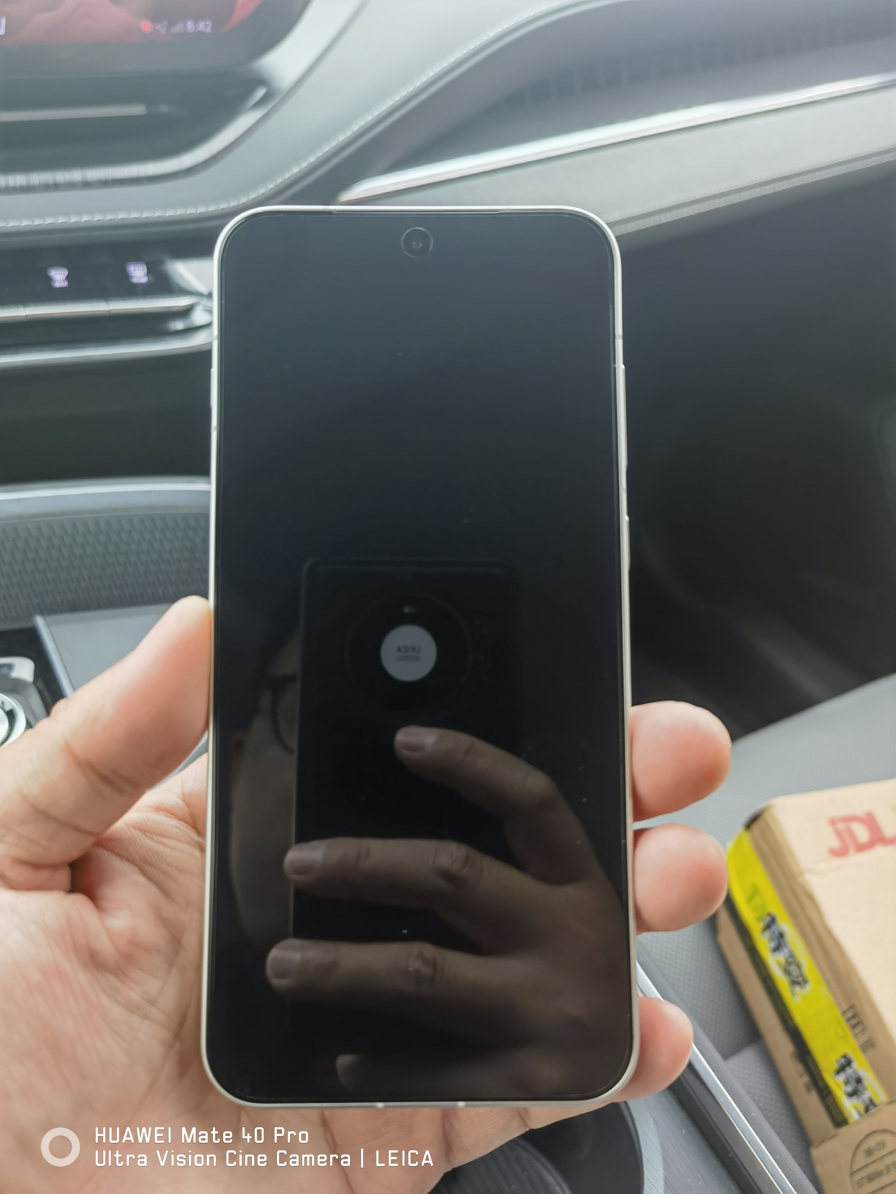 OPPO Find X9 16GB+1TB 霜白 4K超清实况照片 天玑9500 拍照旗舰智能手机 国家补贴 旅拍神器 5G 实拍图
